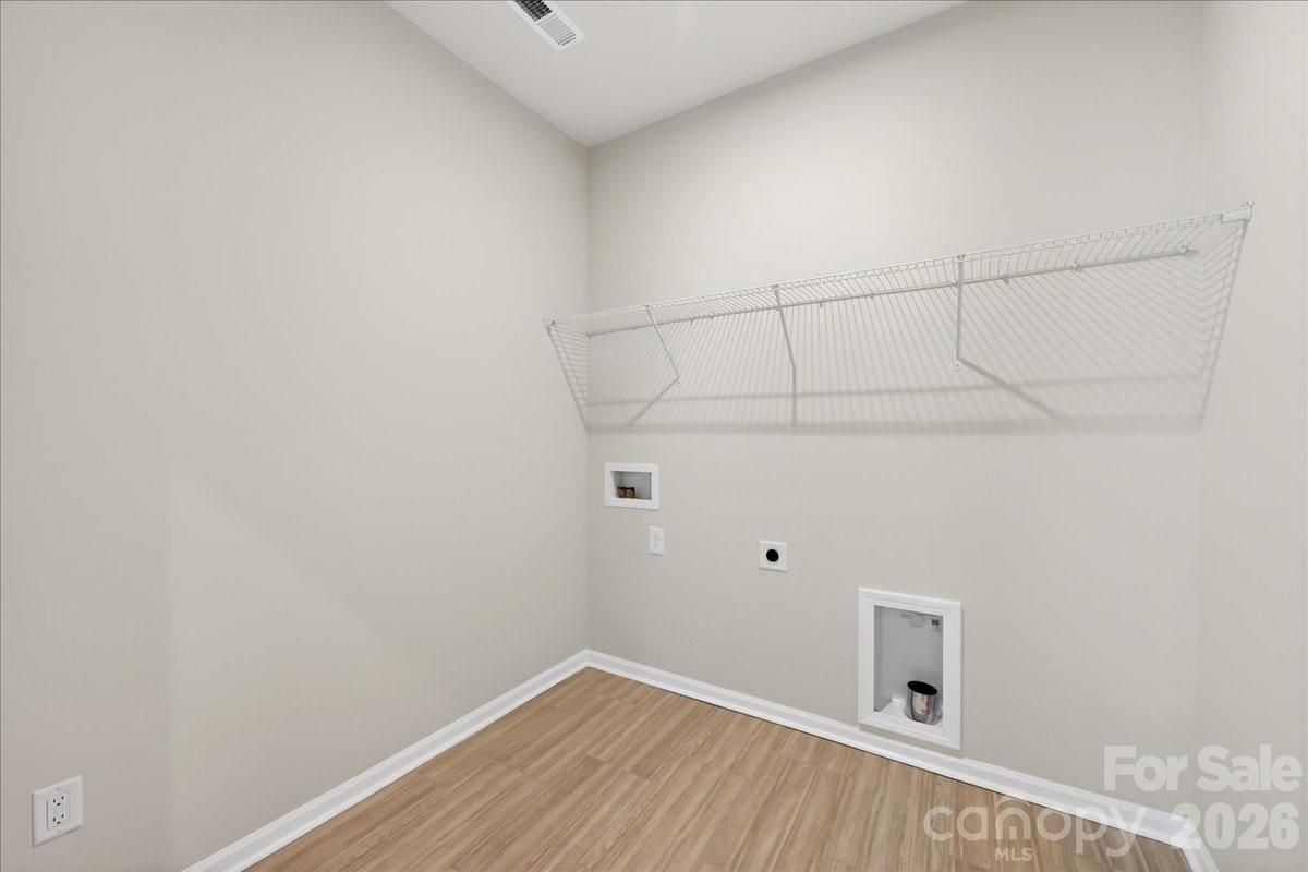8426 Discovery Lane — Charlotte