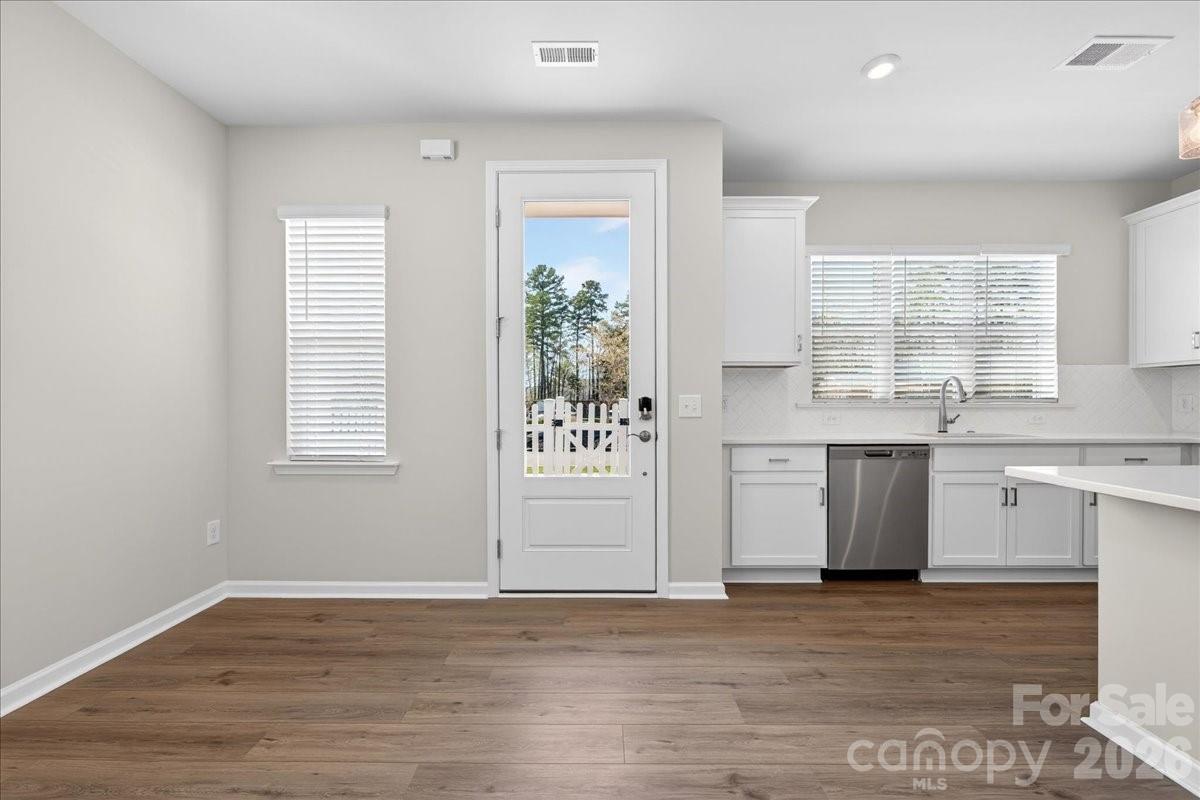 8426 Discovery Lane — Charlotte