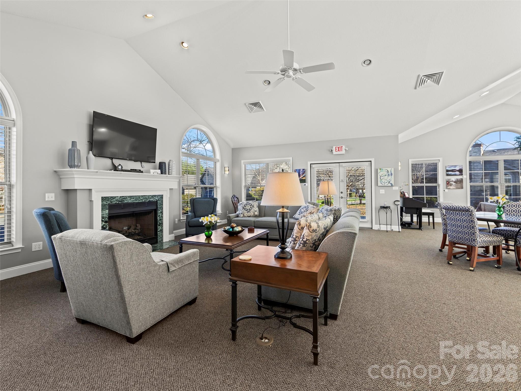 81 Outlook Circle — Swannanoa