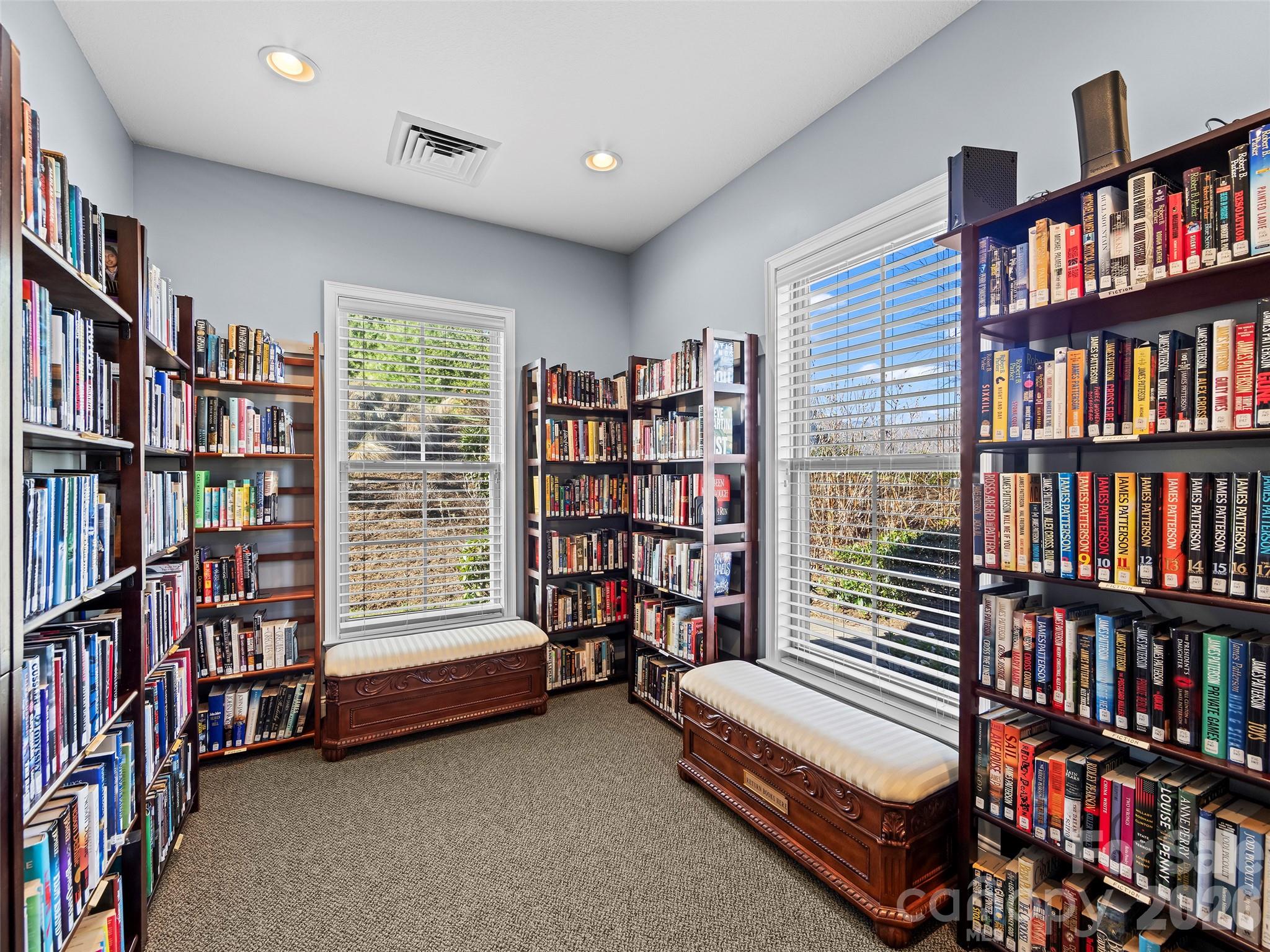 81 Outlook Circle — Swannanoa