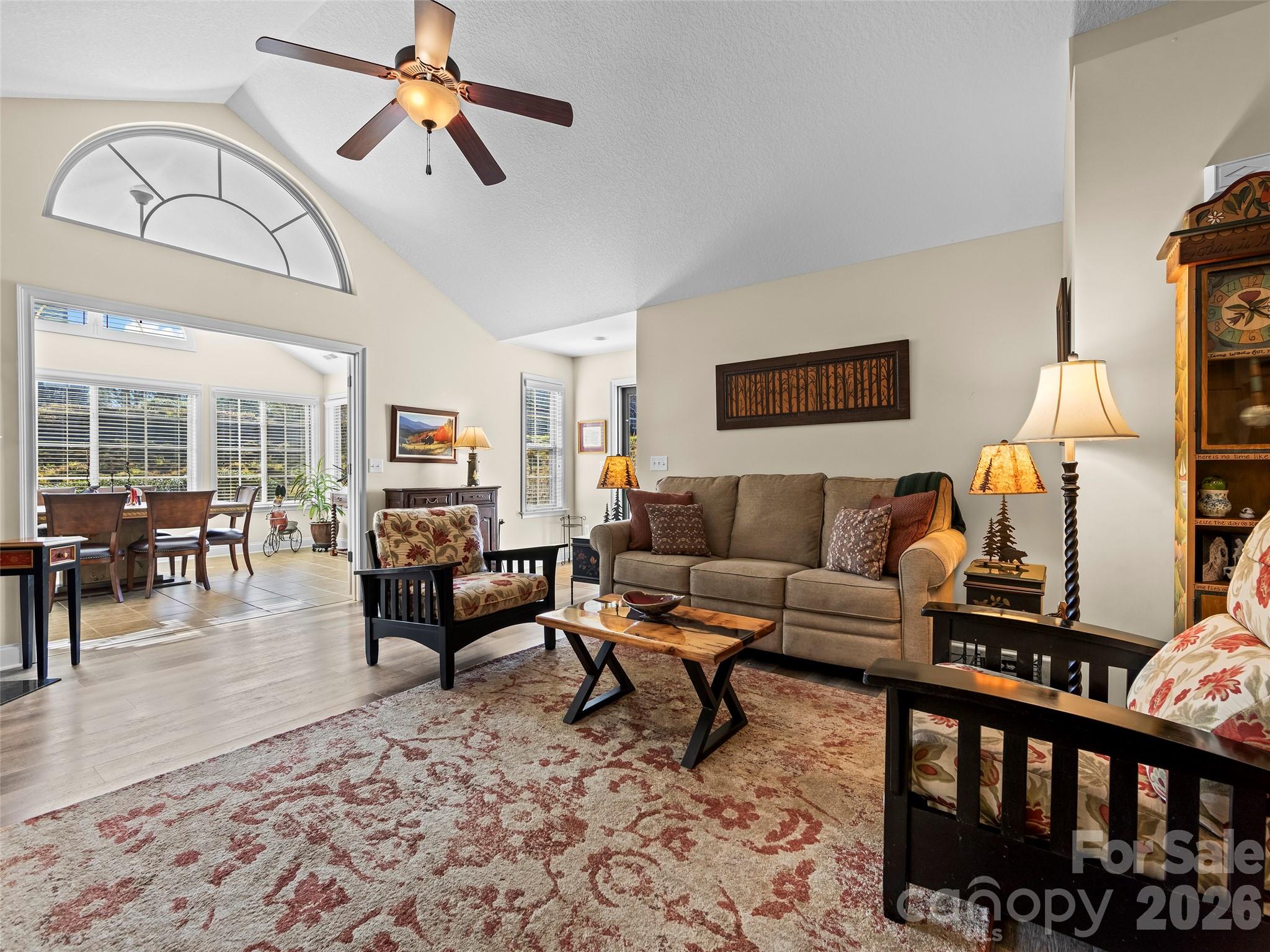 81 Outlook Circle — Swannanoa