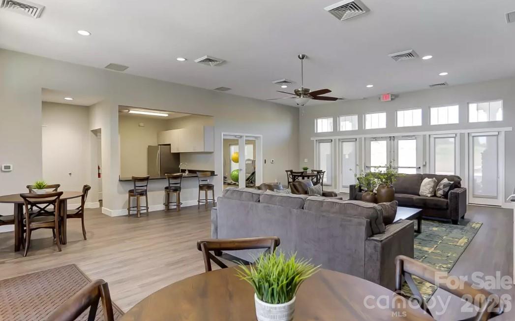1321 Knob Creek Drive — Gastonia