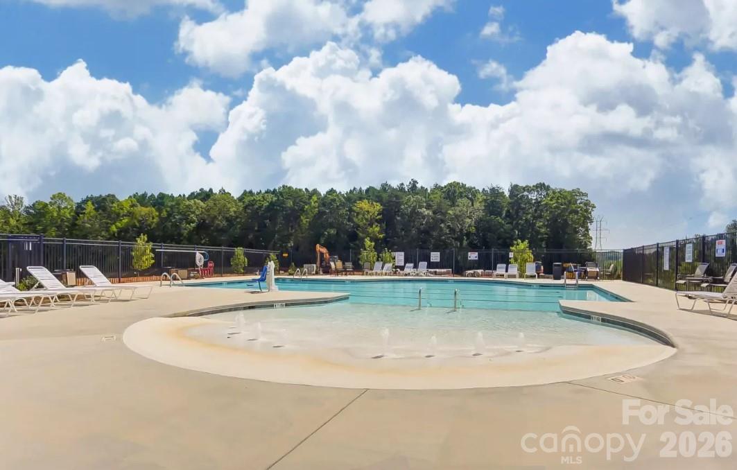 1321 Knob Creek Drive — Gastonia