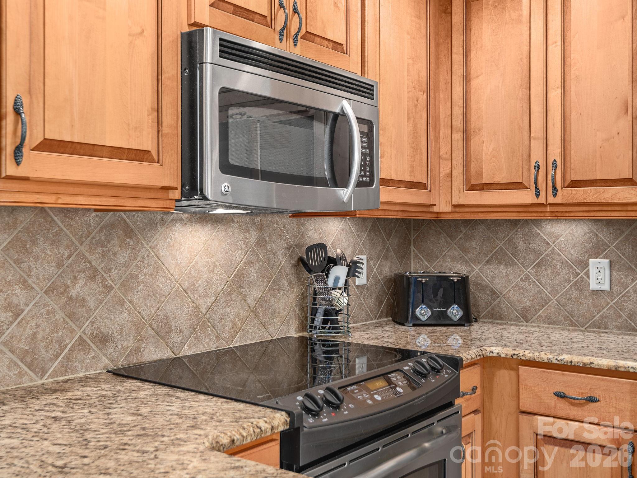307 Bowling Park Road — Asheville