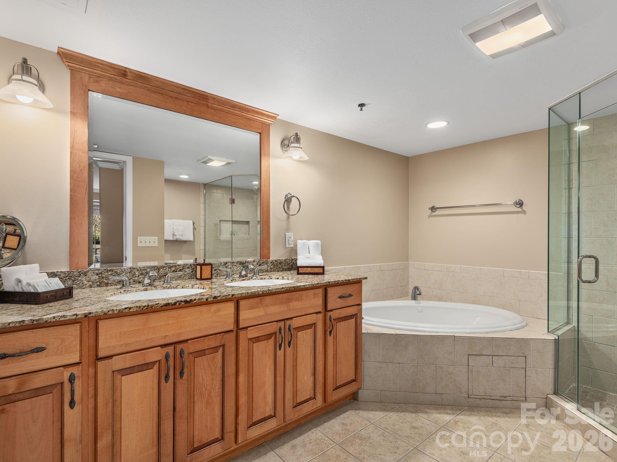 307 Bowling Park Road — Asheville