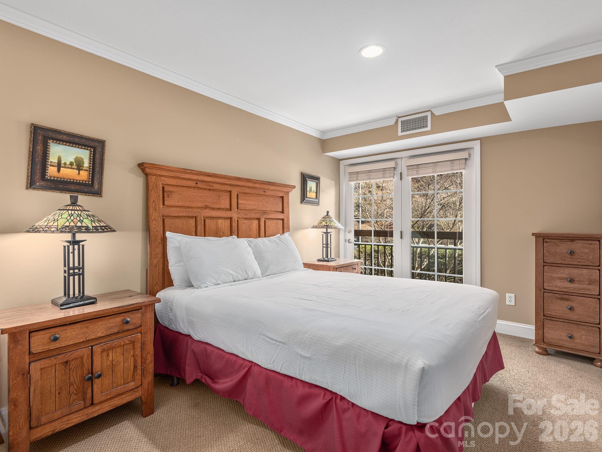 307 Bowling Park Road — Asheville