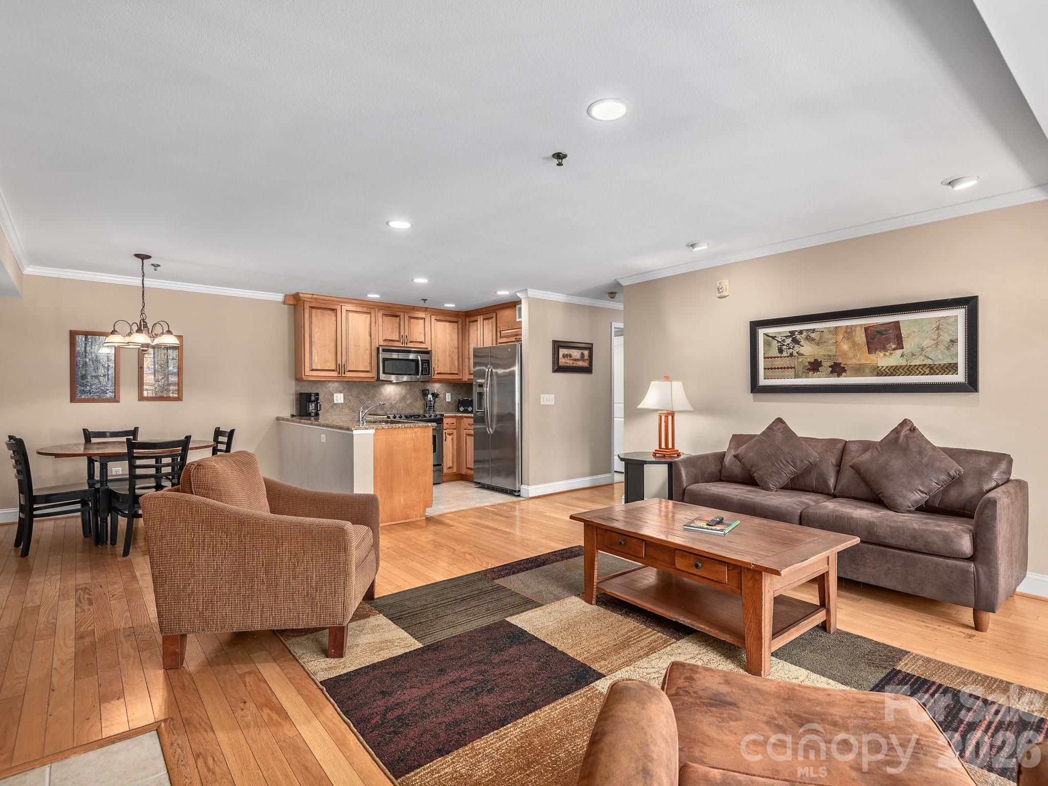 307 Bowling Park Road — Asheville