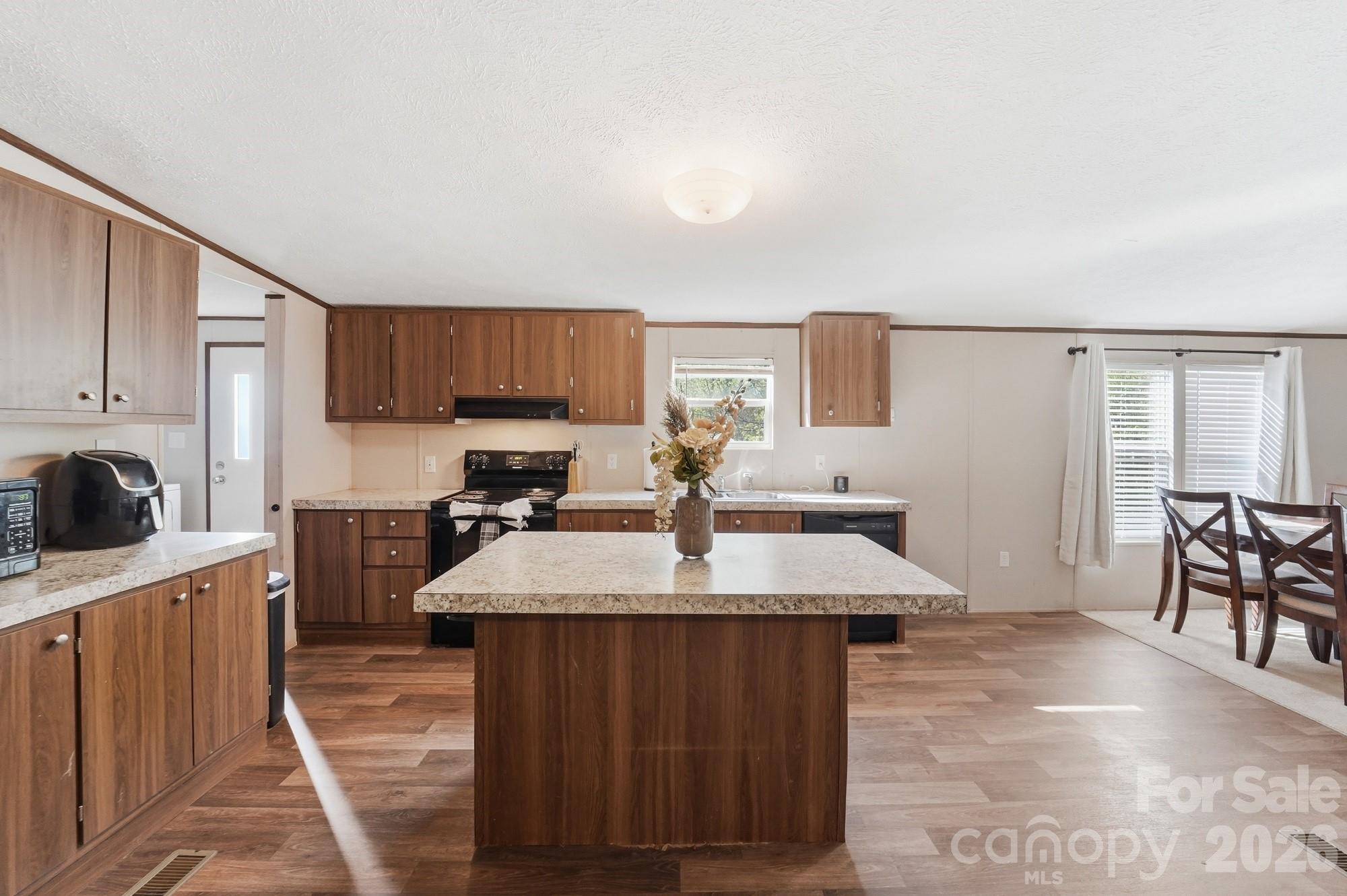 215 Jim Patterson Road — Kings Mountain