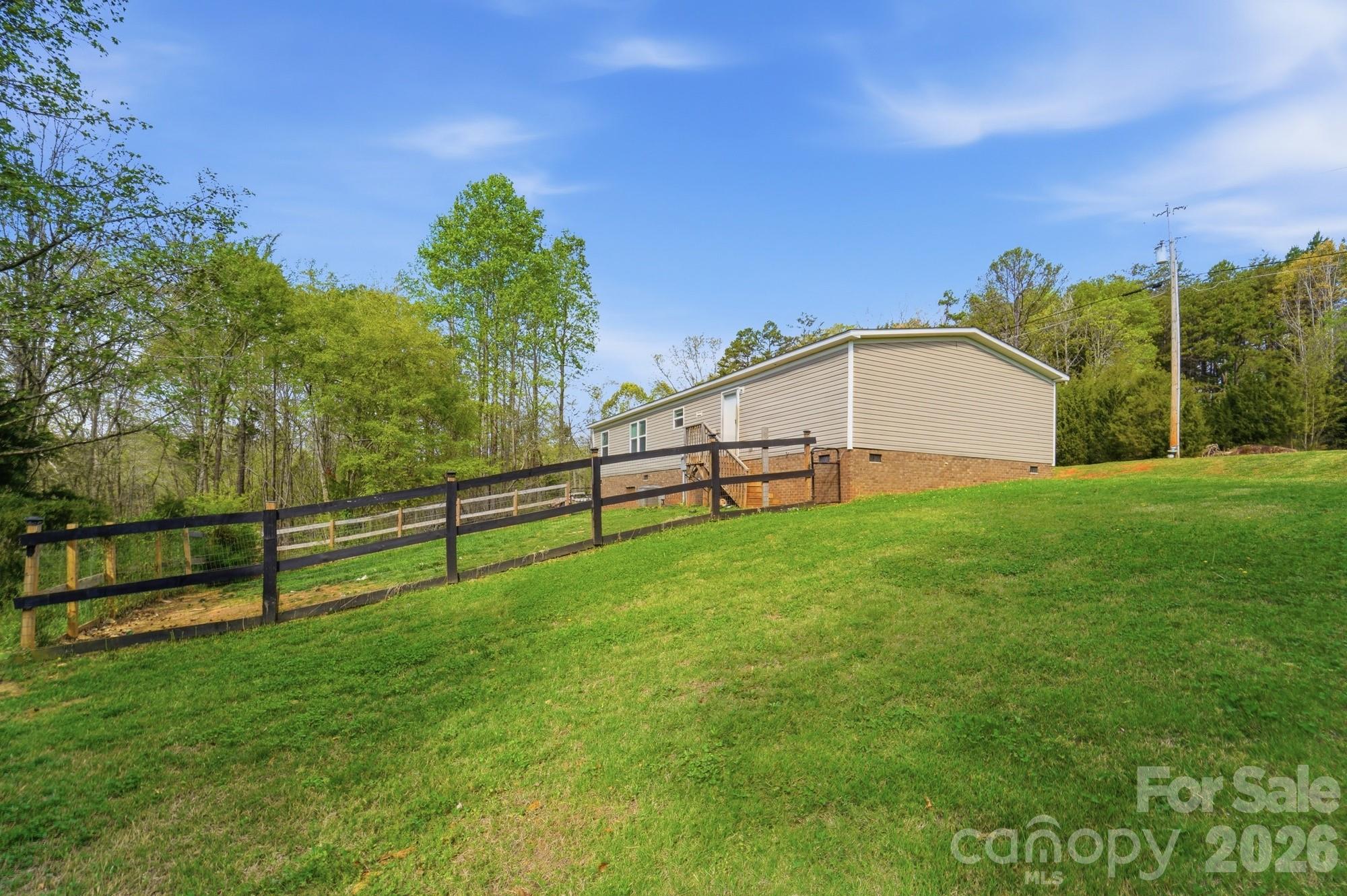 215 Jim Patterson Road — Kings Mountain