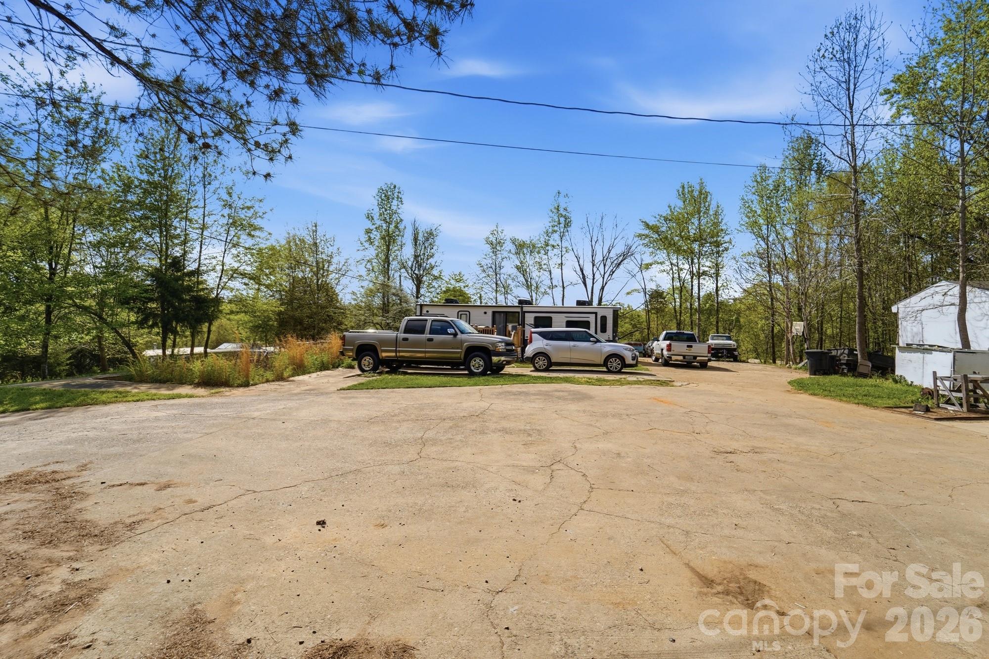 215 Jim Patterson Road — Kings Mountain