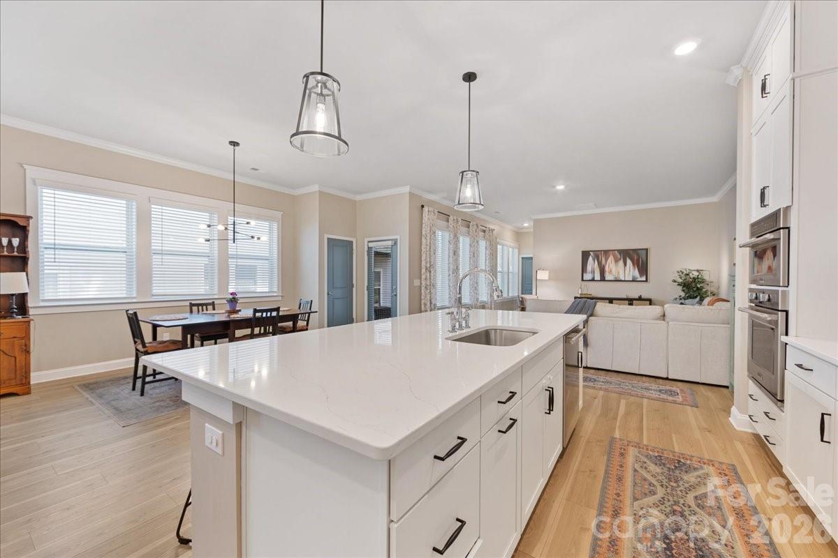 1241 Drummond Avenue — Charlotte