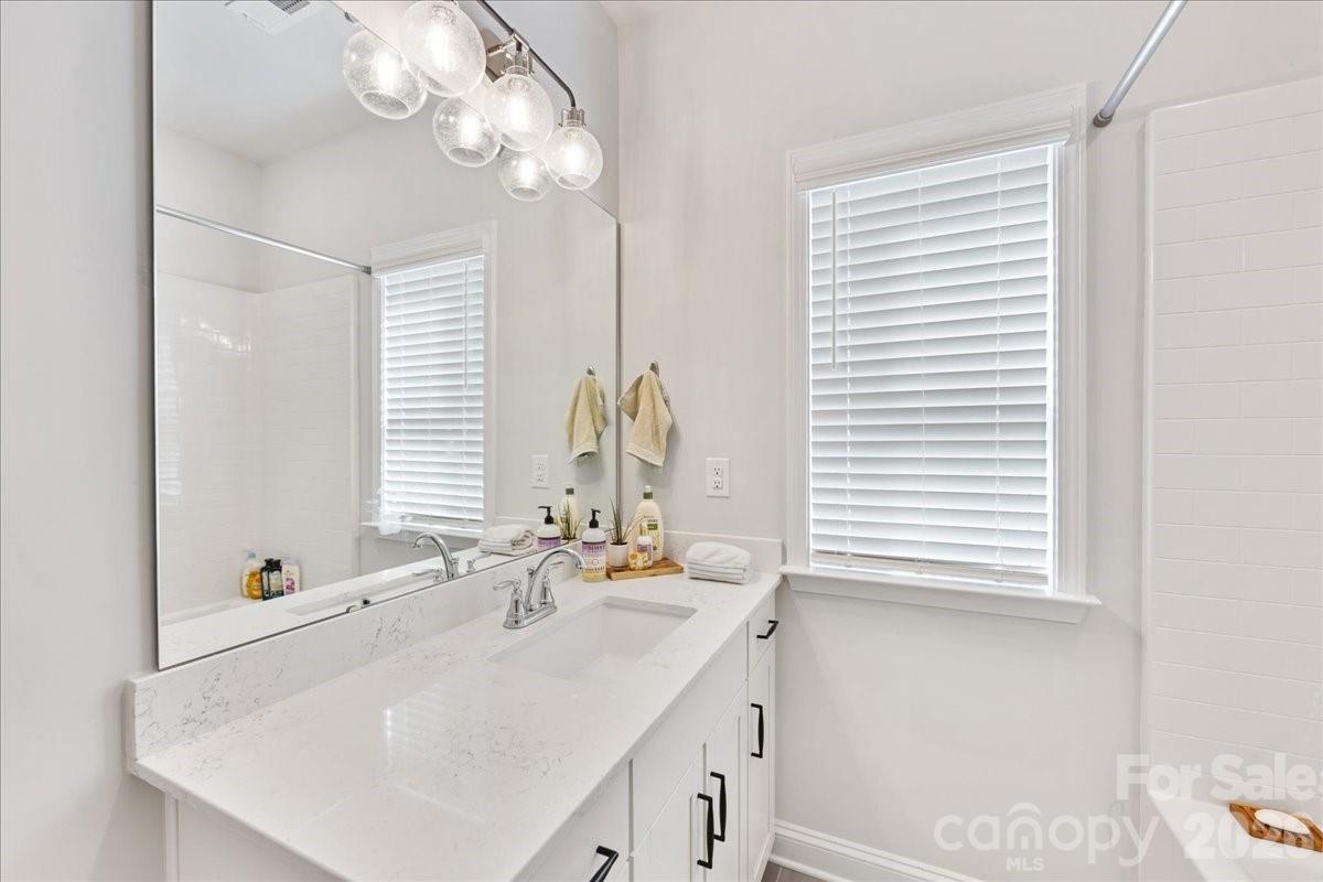 1241 Drummond Avenue — Charlotte