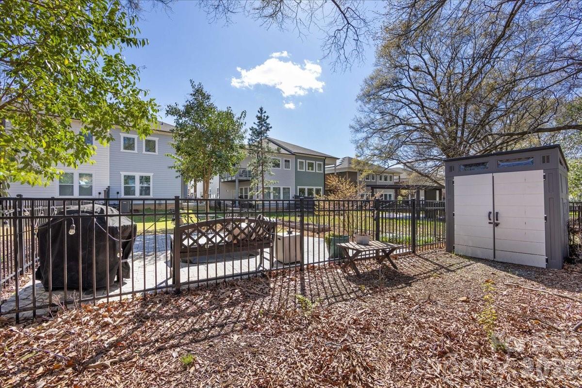 1241 Drummond Avenue — Charlotte