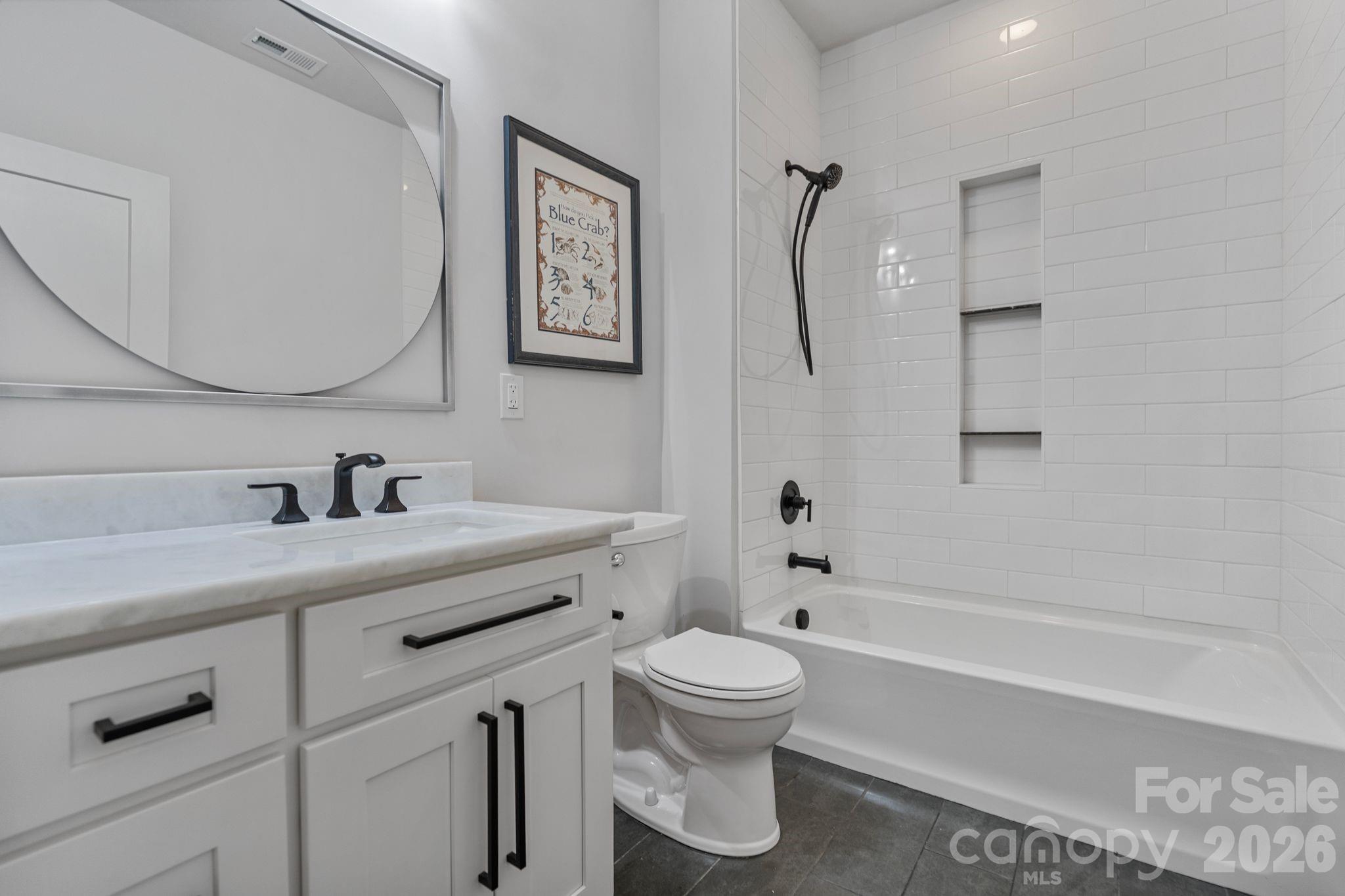 3017 Palm Avenue — Charlotte