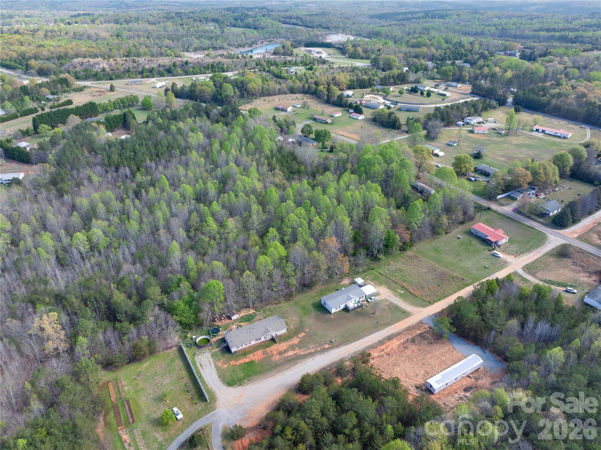 143 W Forest View Lane — Mooresboro