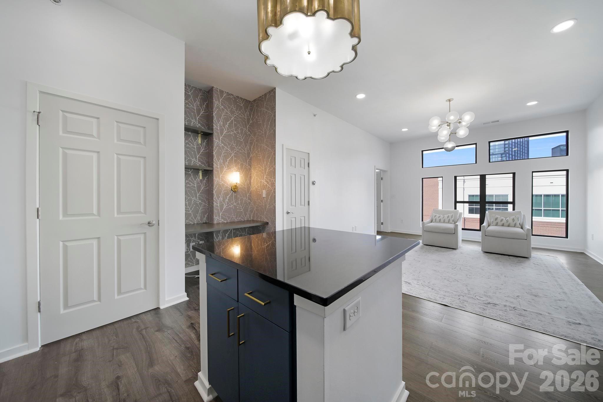 2125 Southend Drive #438 — Charlotte