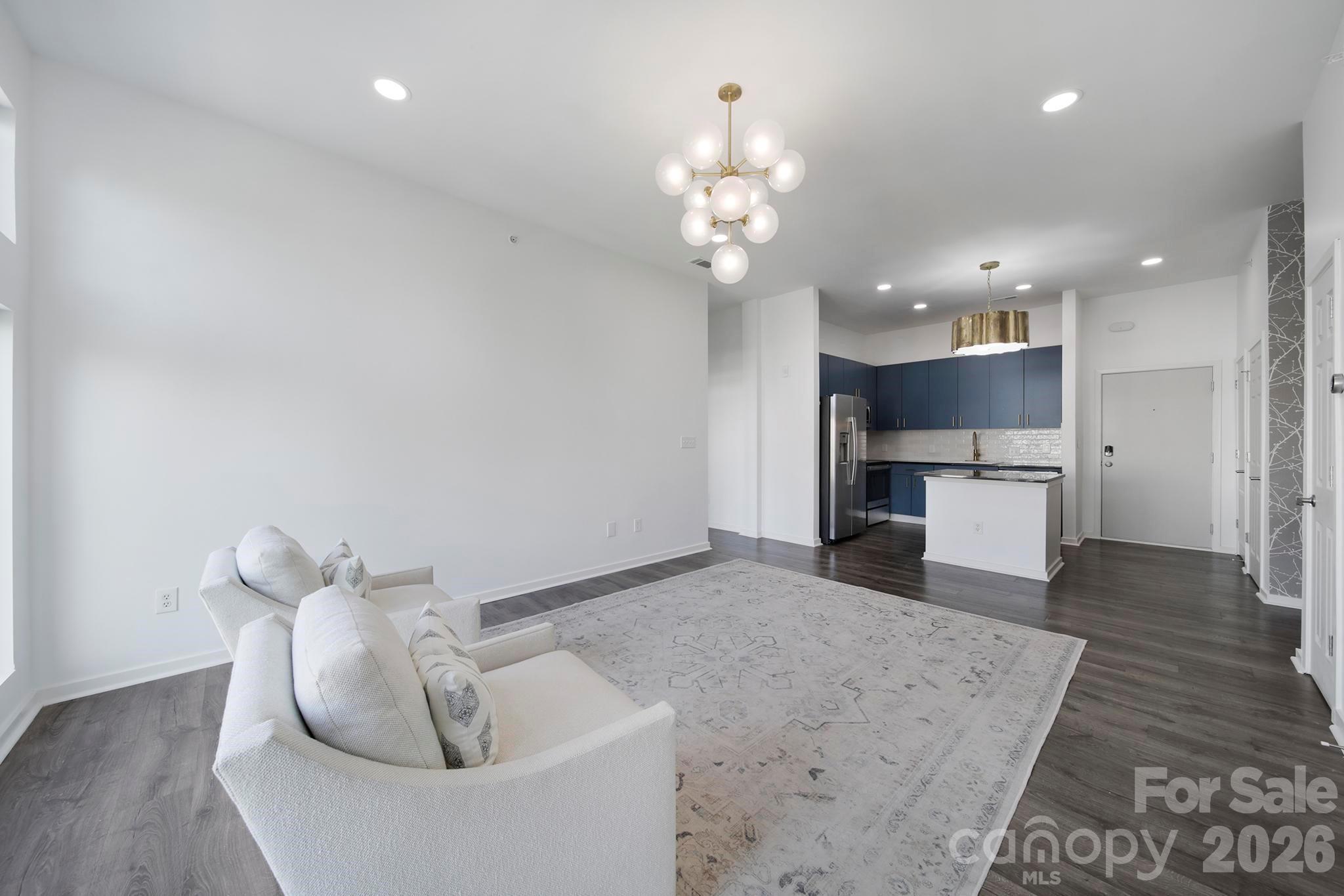 2125 Southend Drive #438 — Charlotte