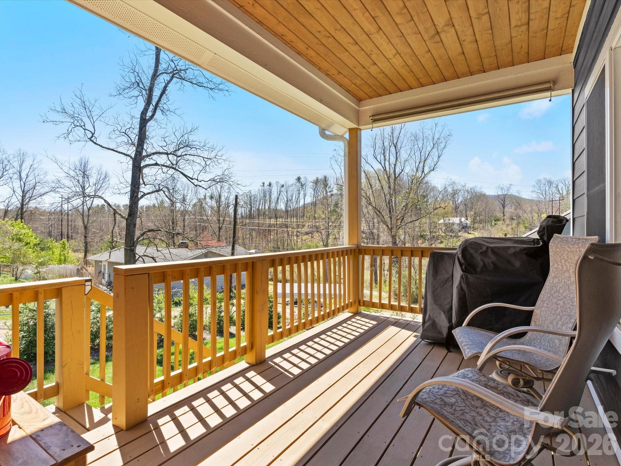 111 Ellis Lane — Arden