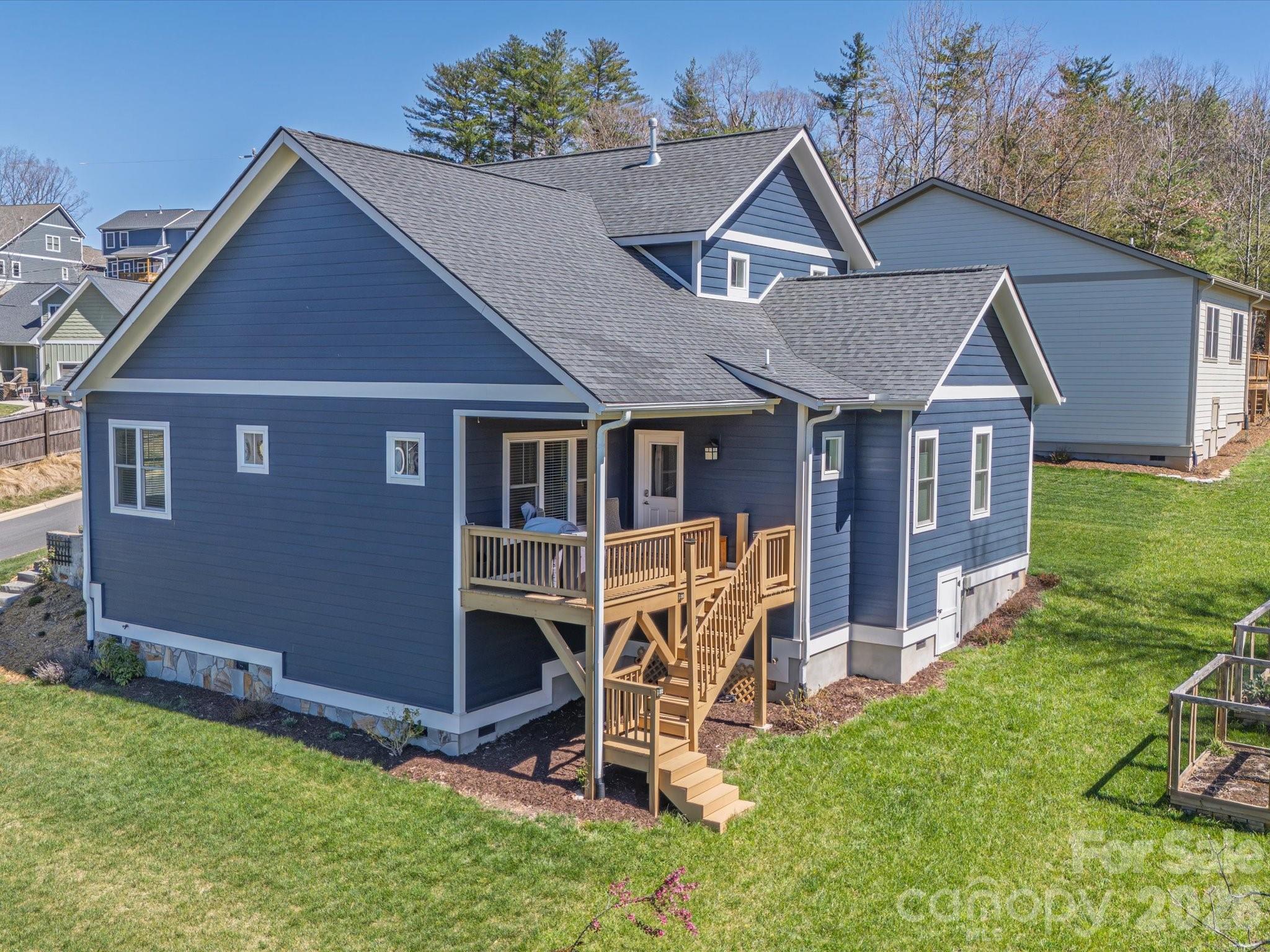 111 Ellis Lane — Arden