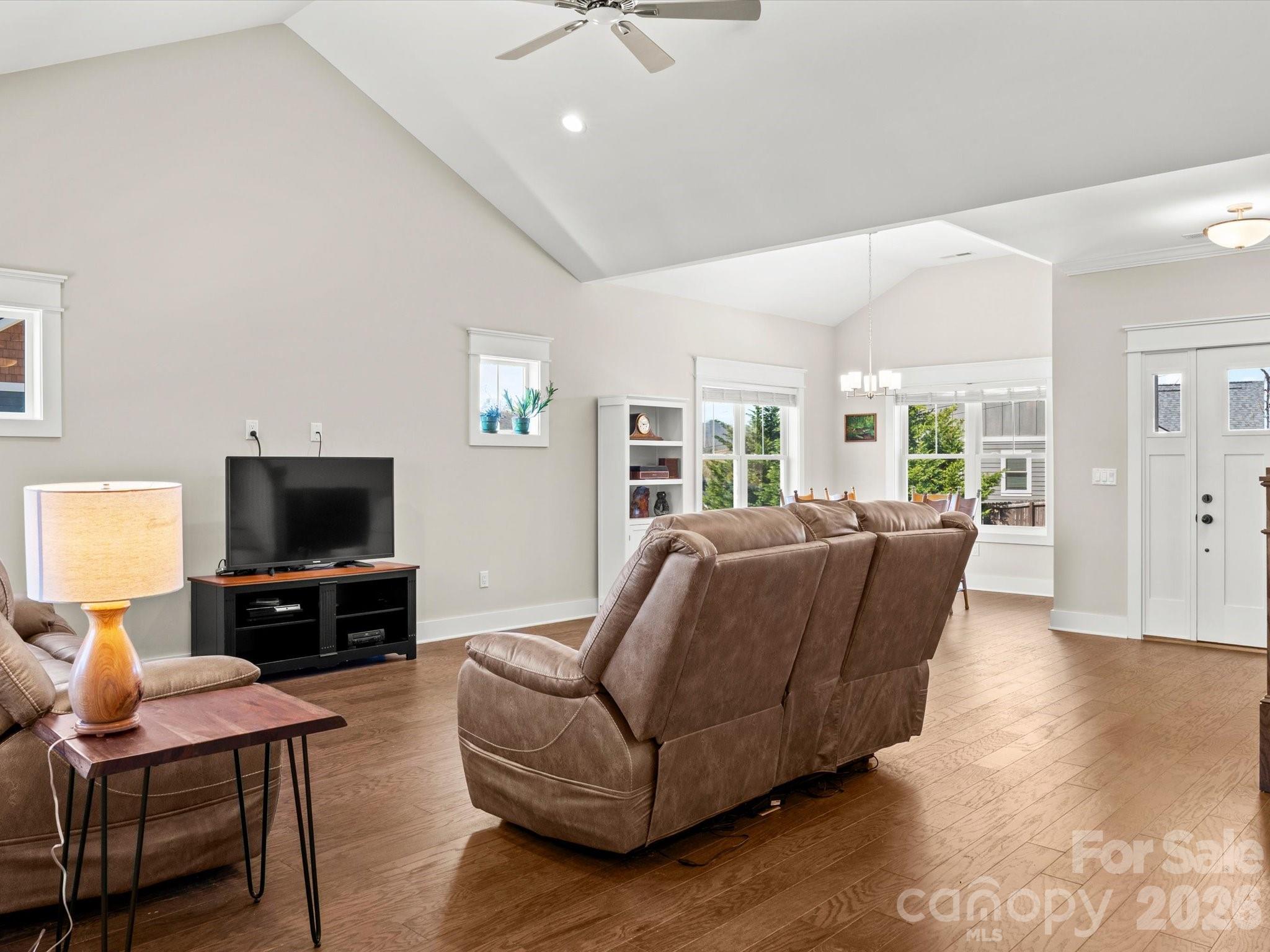 111 Ellis Lane — Arden
