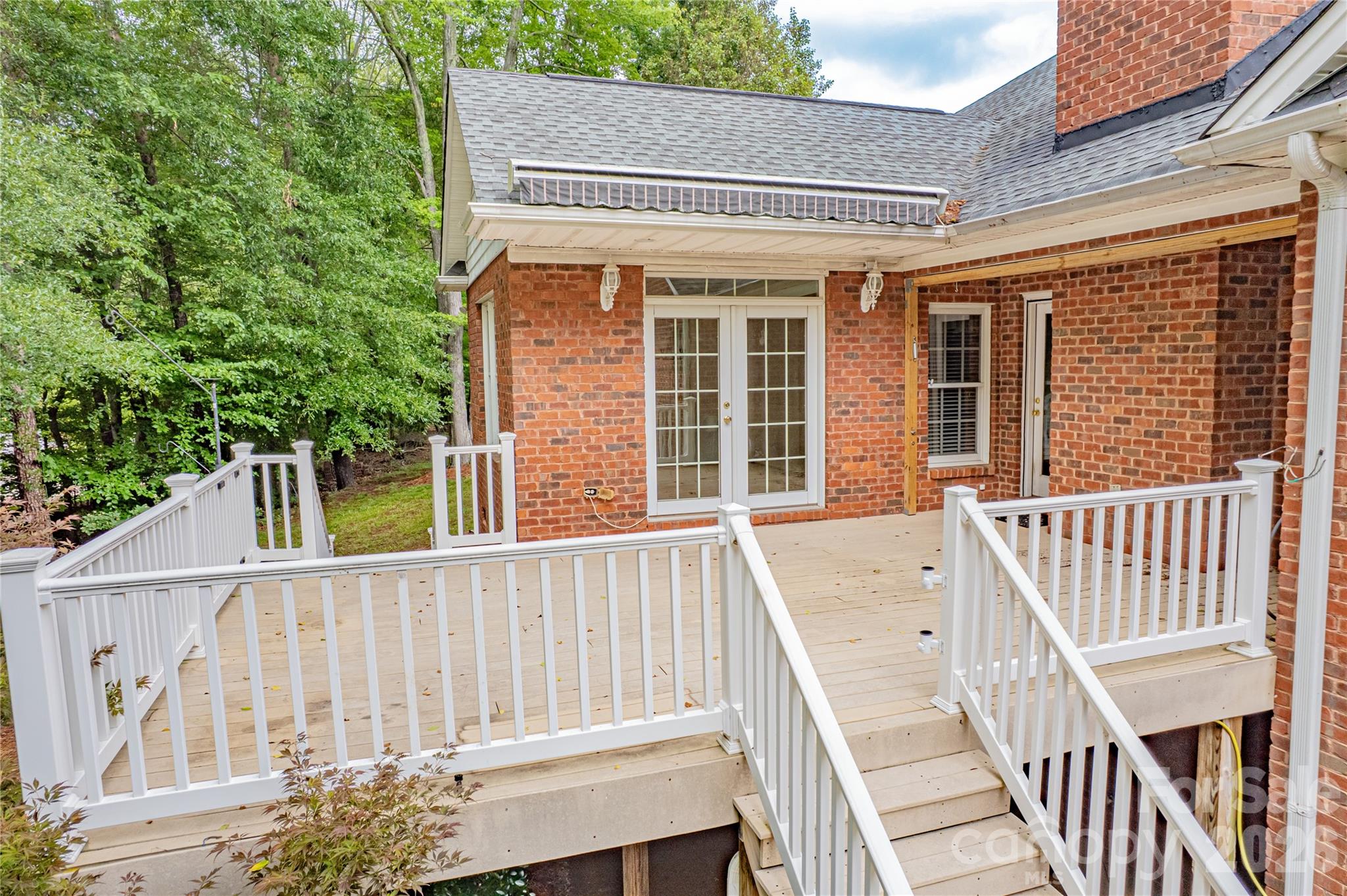 136 Windemere Isle Road — Statesville