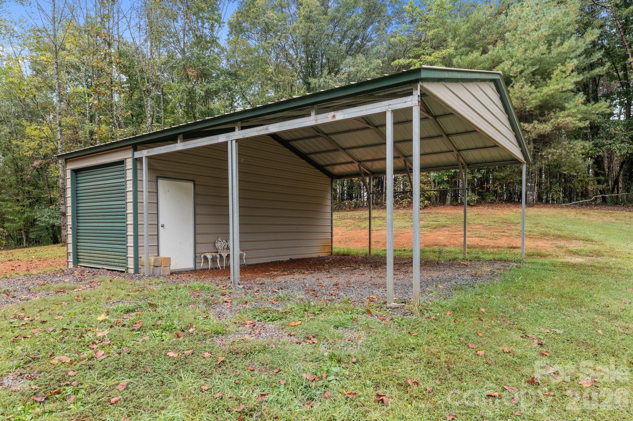 1626 NC HWY 704 Highway E — Lawsonville