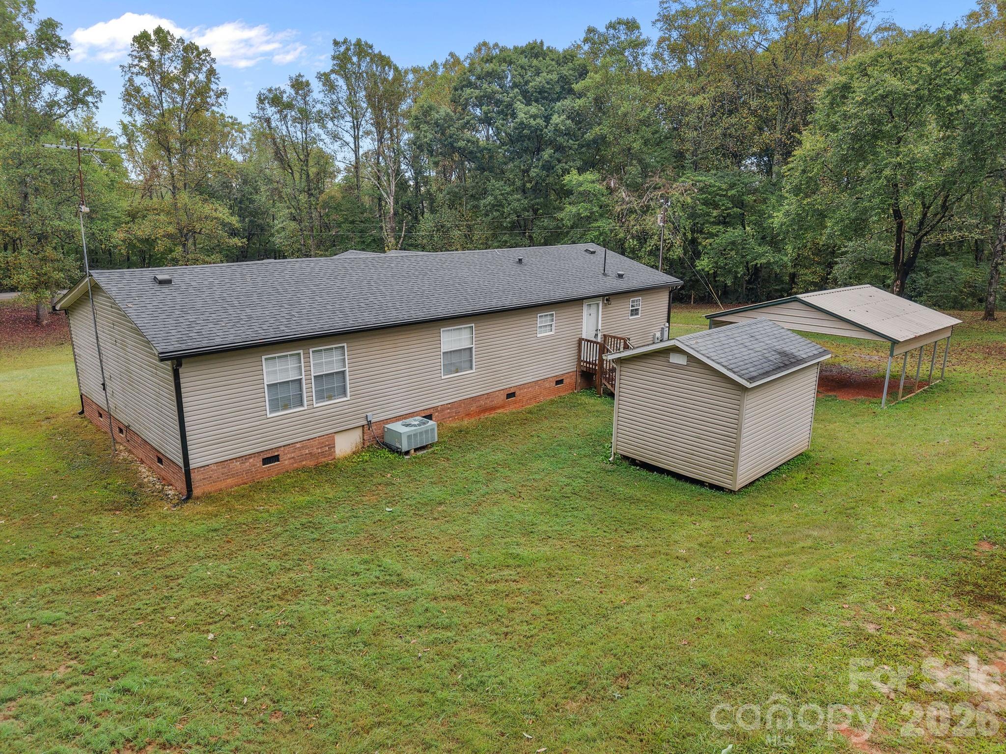 1626 NC HWY 704 Highway E — Lawsonville