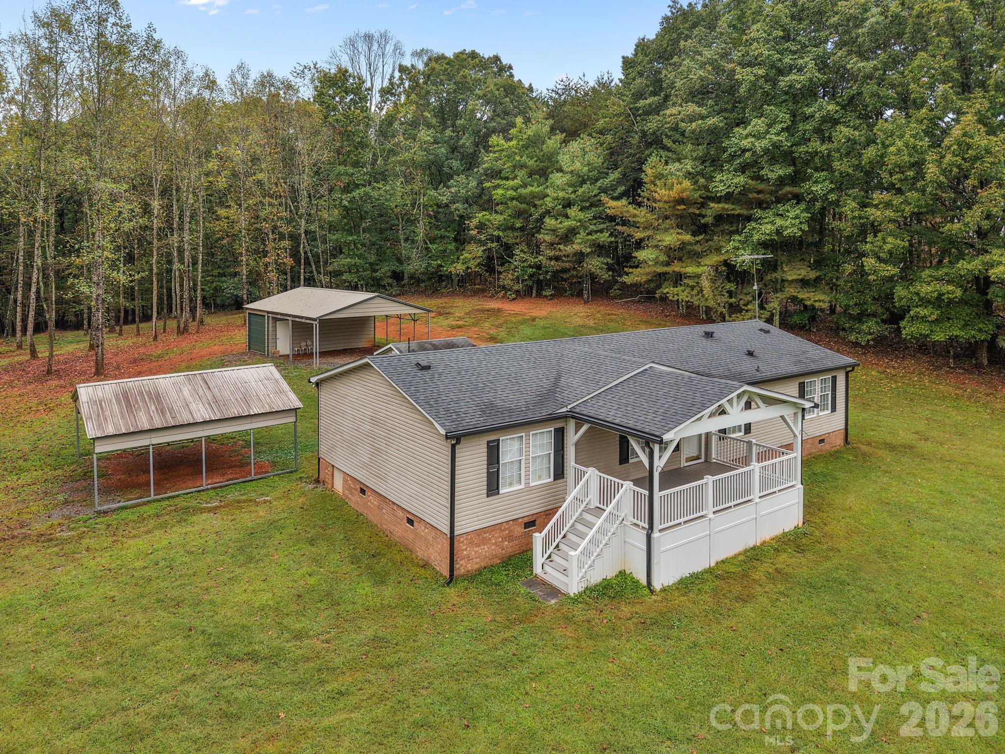 1626 NC HWY 704 Highway E — Lawsonville