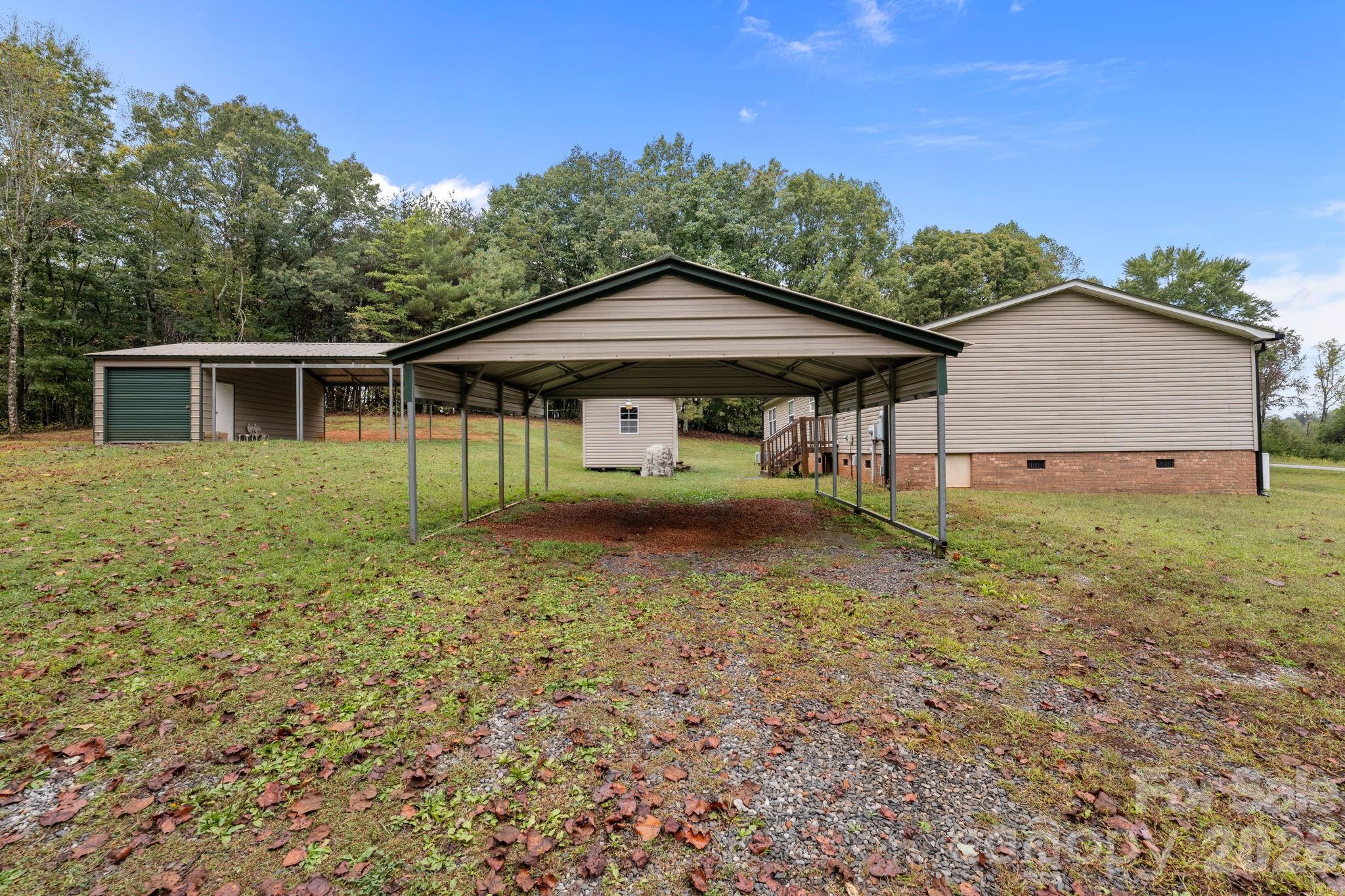 1626 NC HWY 704 Highway E — Lawsonville