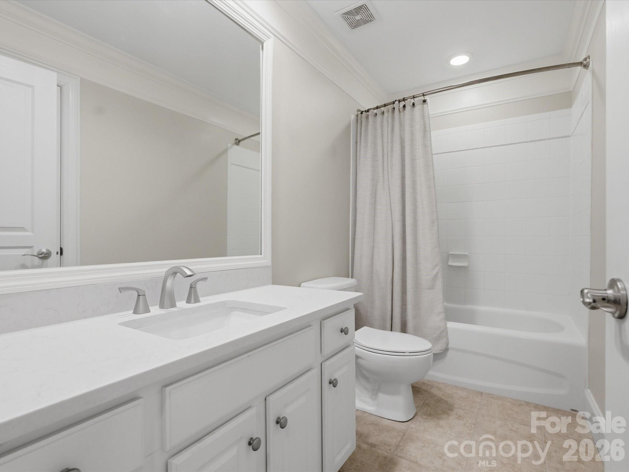 809 Savile Lane — Fort Mill
