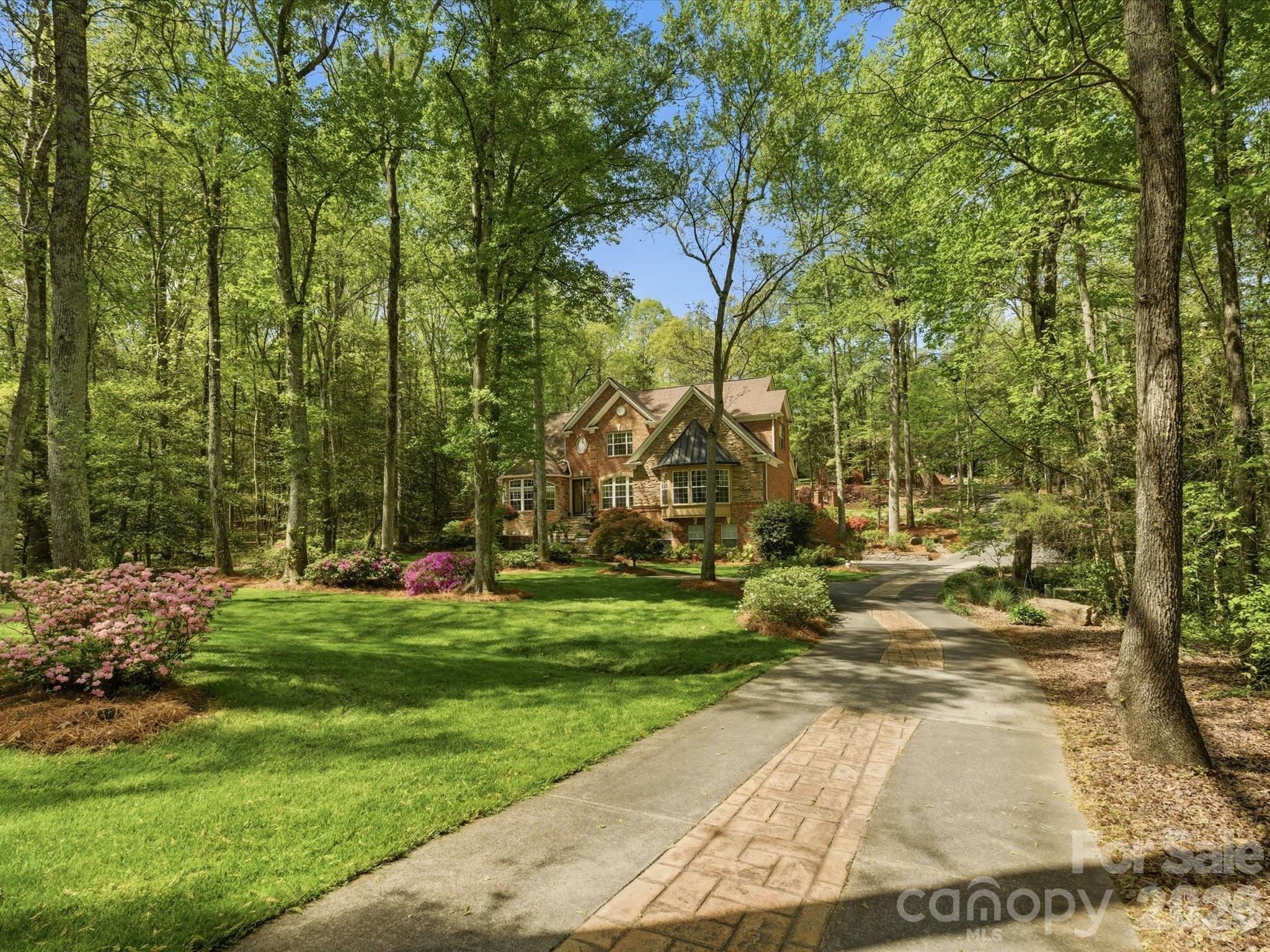 809 Savile Lane — Fort Mill