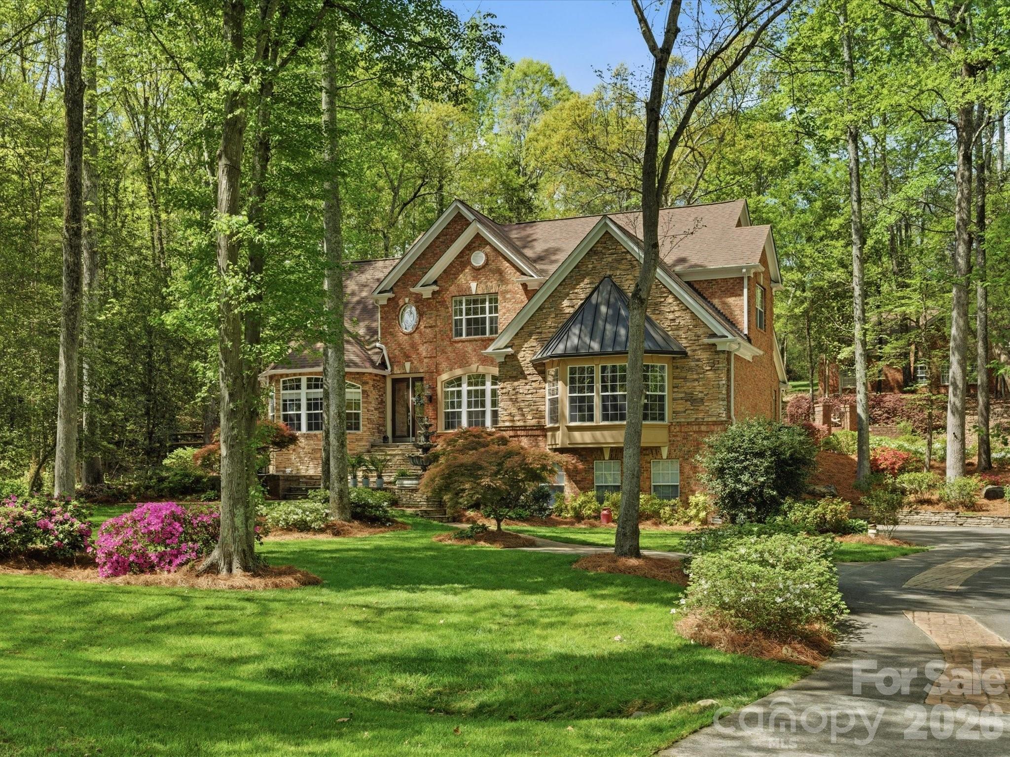 809 Savile Lane — Fort Mill