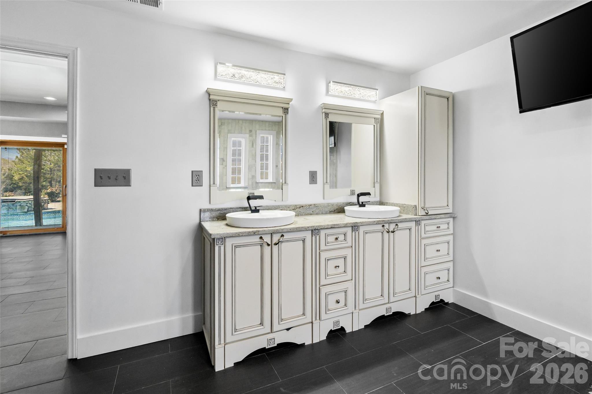 2248 Willie Usher Road — Lancaster