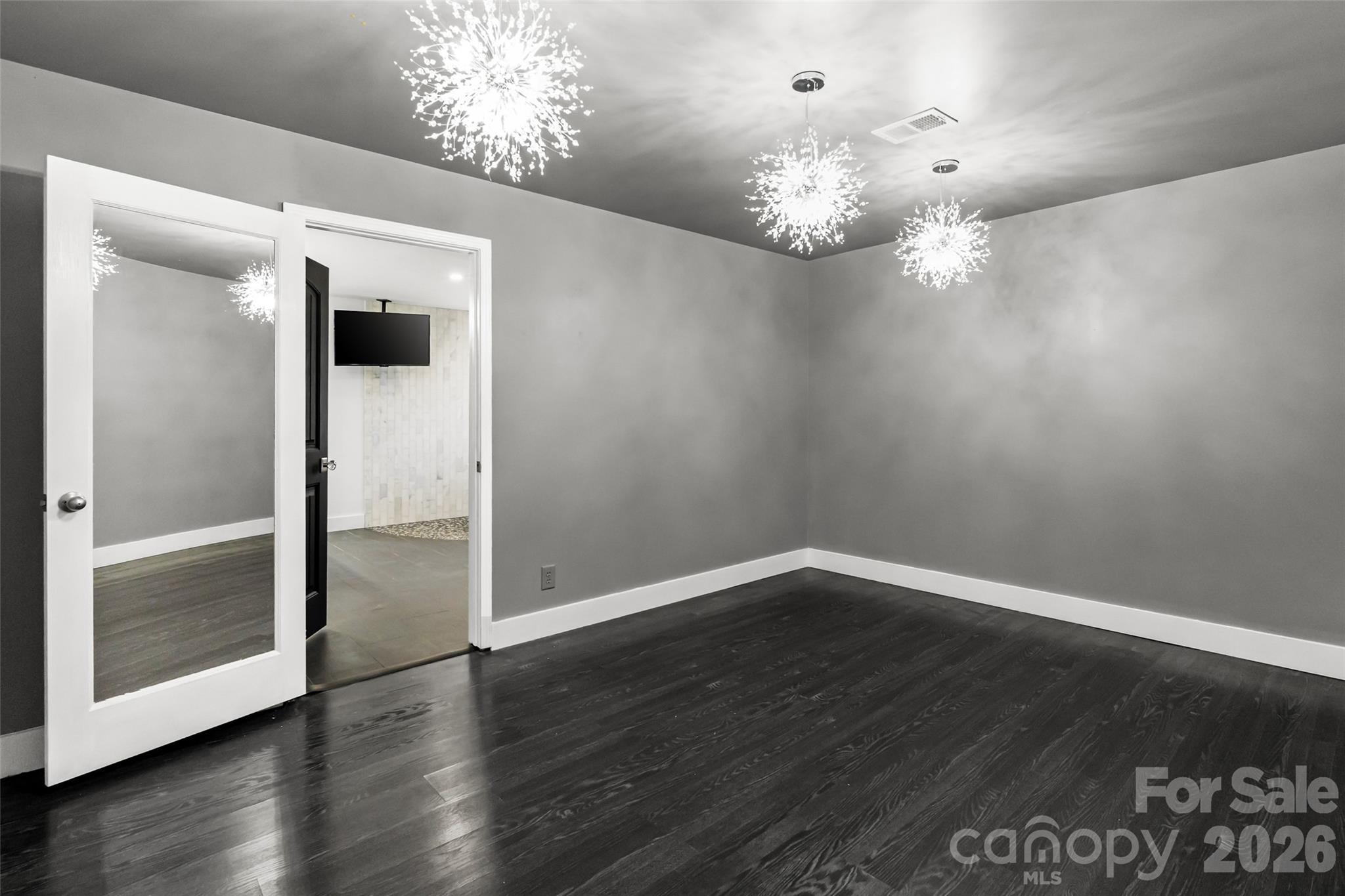 2248 Willie Usher Road — Lancaster