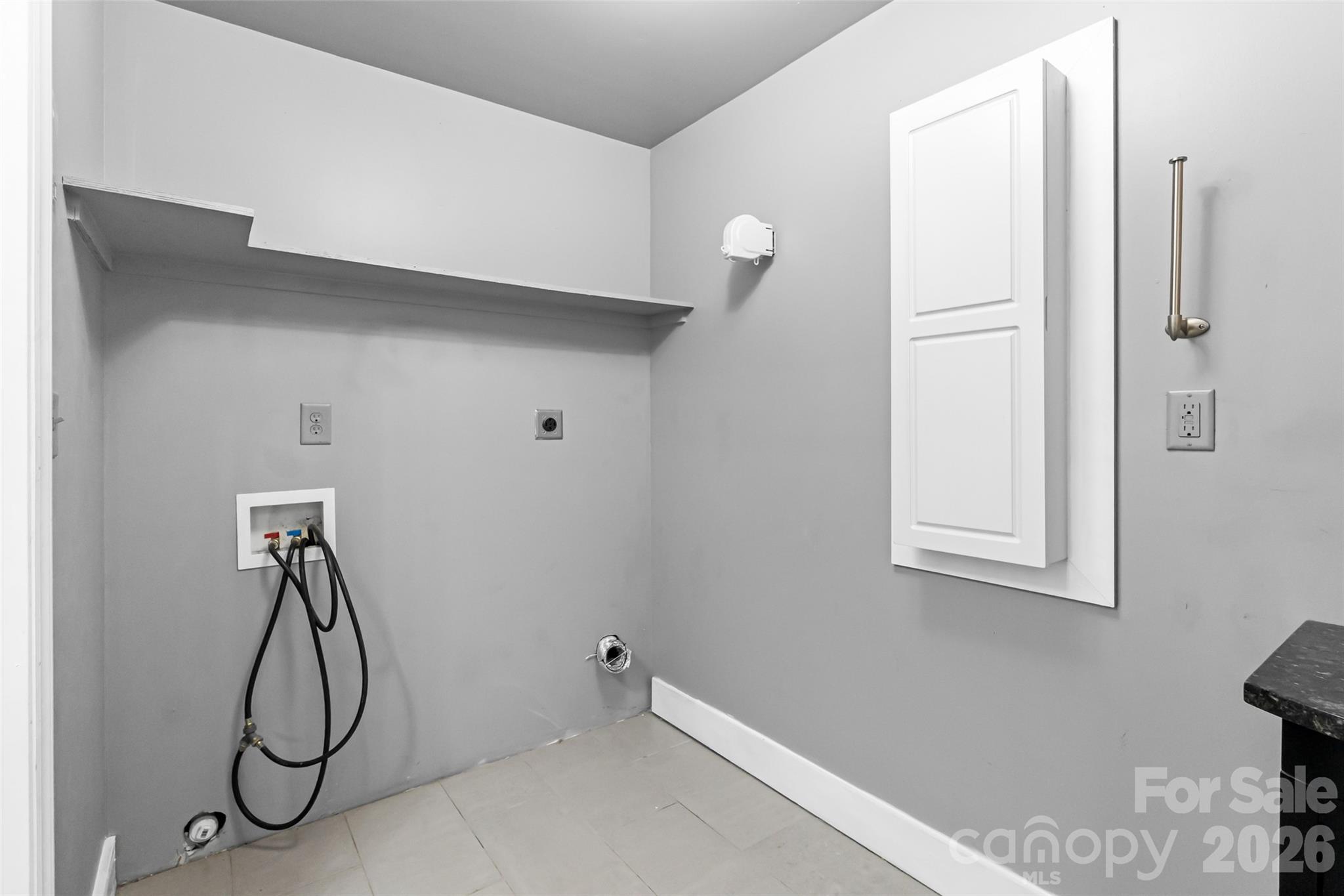 2248 Willie Usher Road — Lancaster
