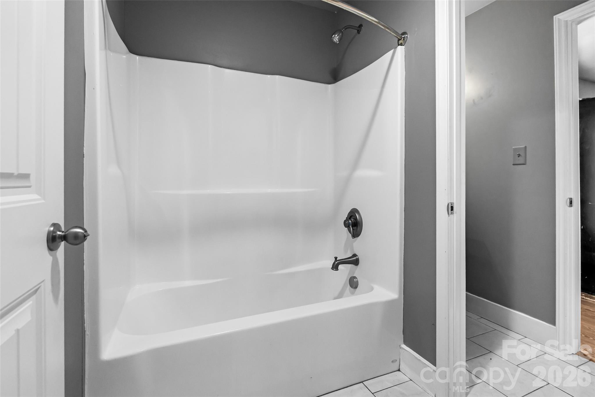 2248 Willie Usher Road — Lancaster