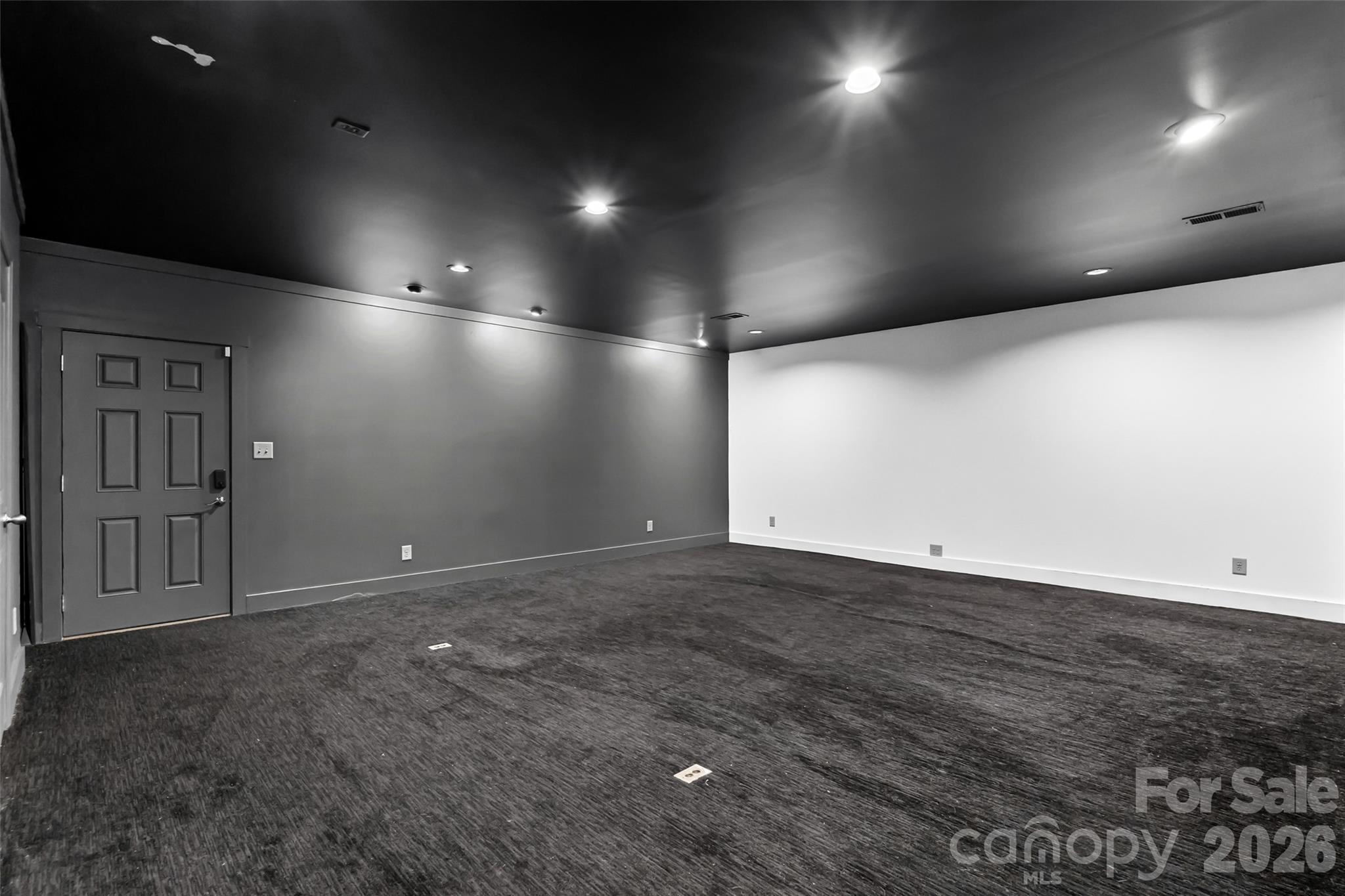 2248 Willie Usher Road — Lancaster
