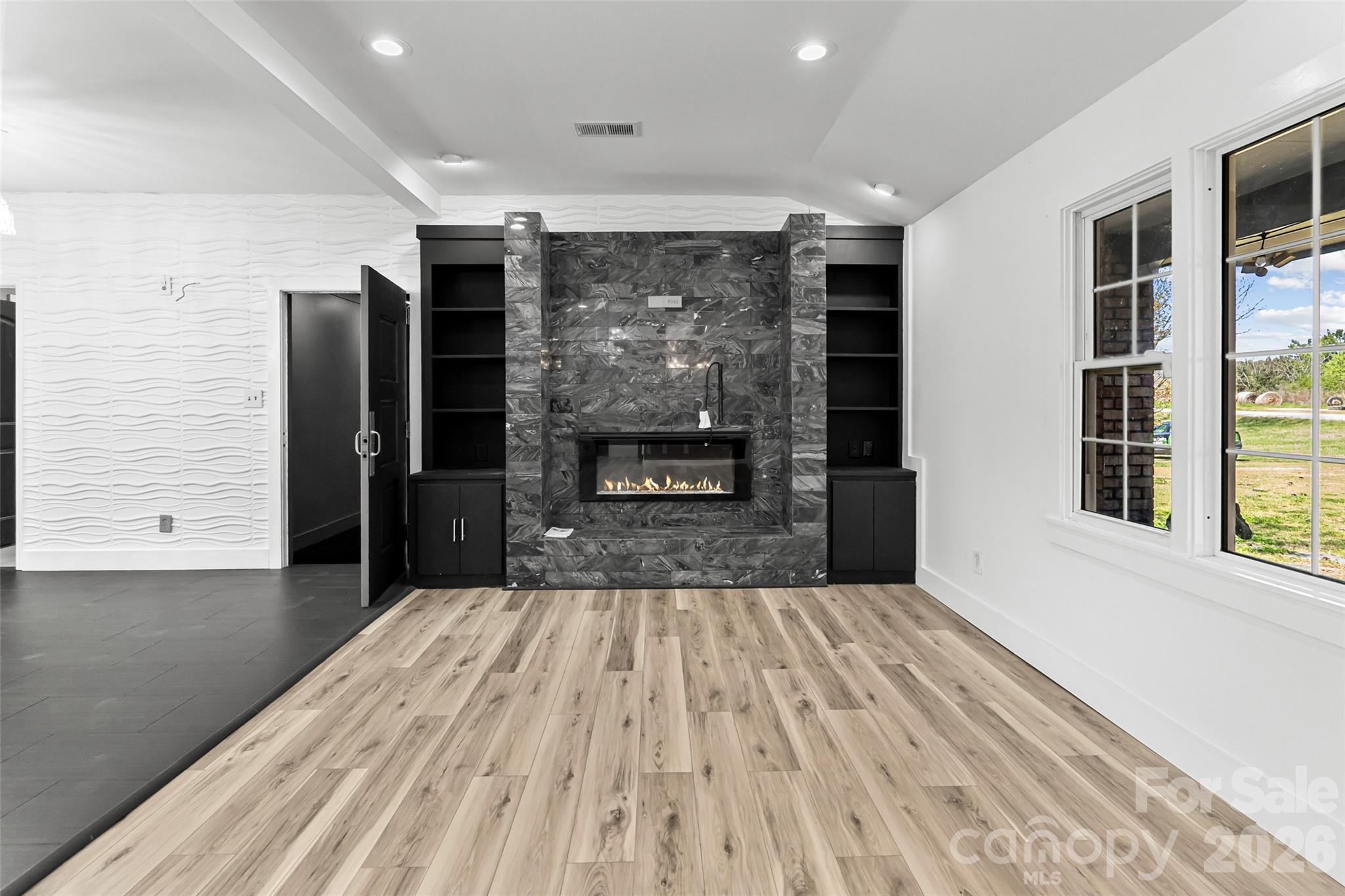 2248 Willie Usher Road — Lancaster