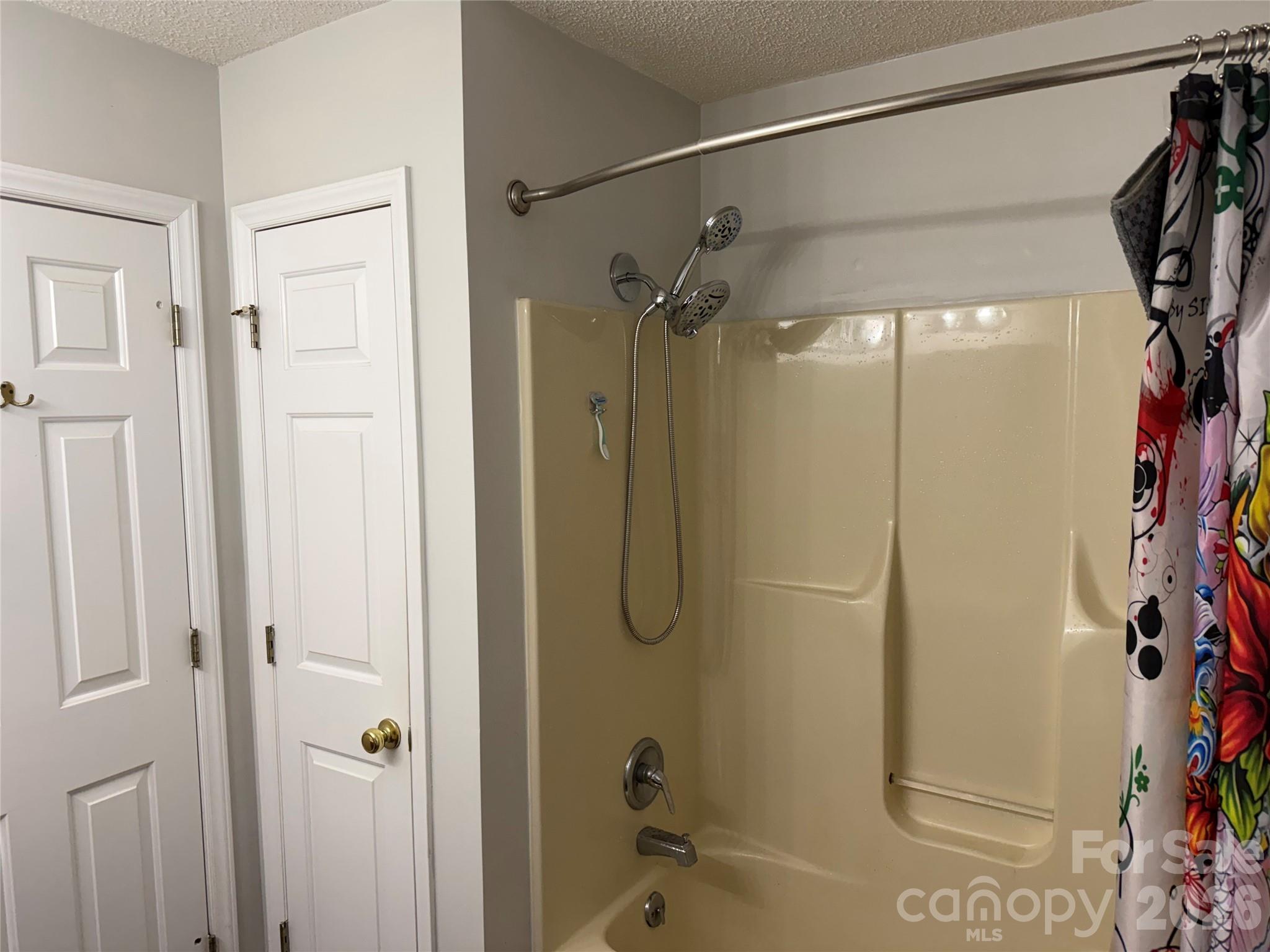 7004 Forest Hills Drive — Denver