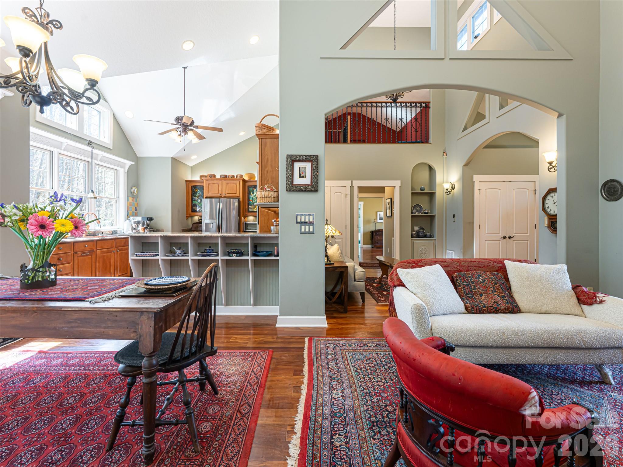 39 Oak Hollow Drive #23 — Asheville