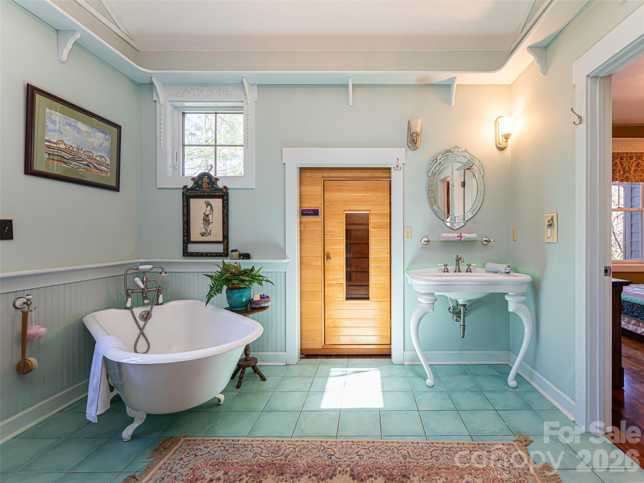 39 Oak Hollow Drive #23 — Asheville