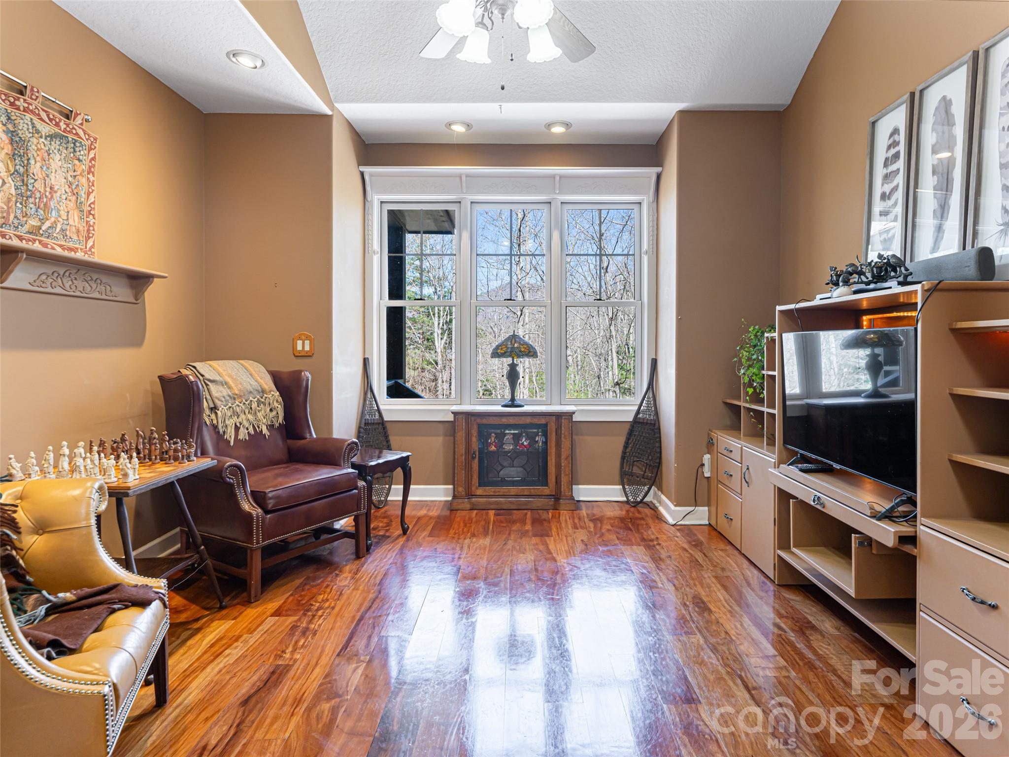 39 Oak Hollow Drive #23 — Asheville