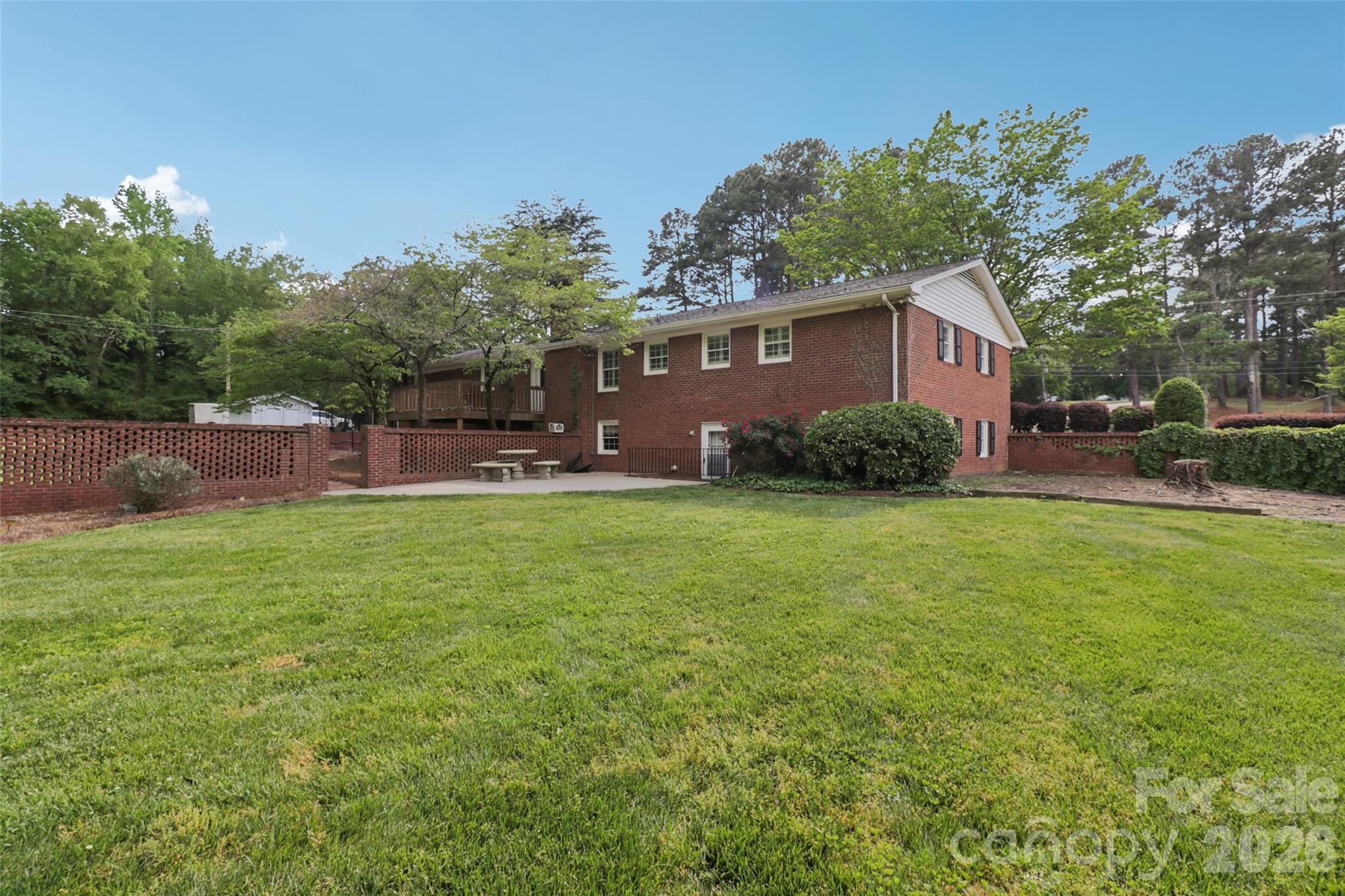 1002 Ridge Street — Albemarle