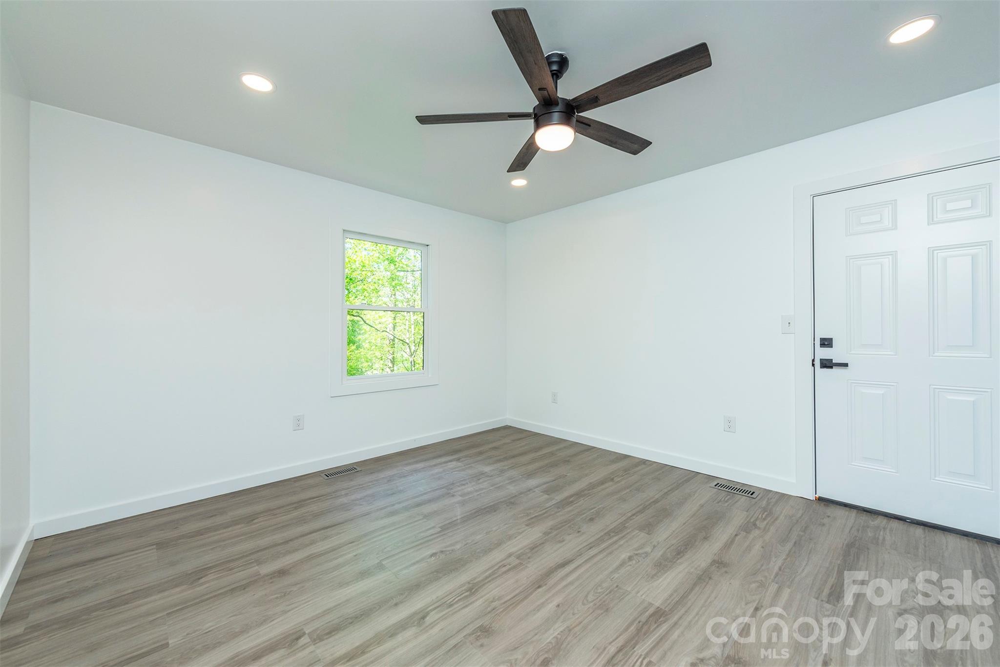 4 Smokey Mountain Drive — Swannanoa