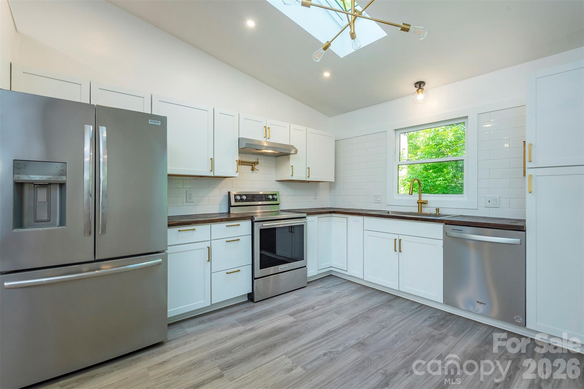 4 Smokey Mountain Drive — Swannanoa