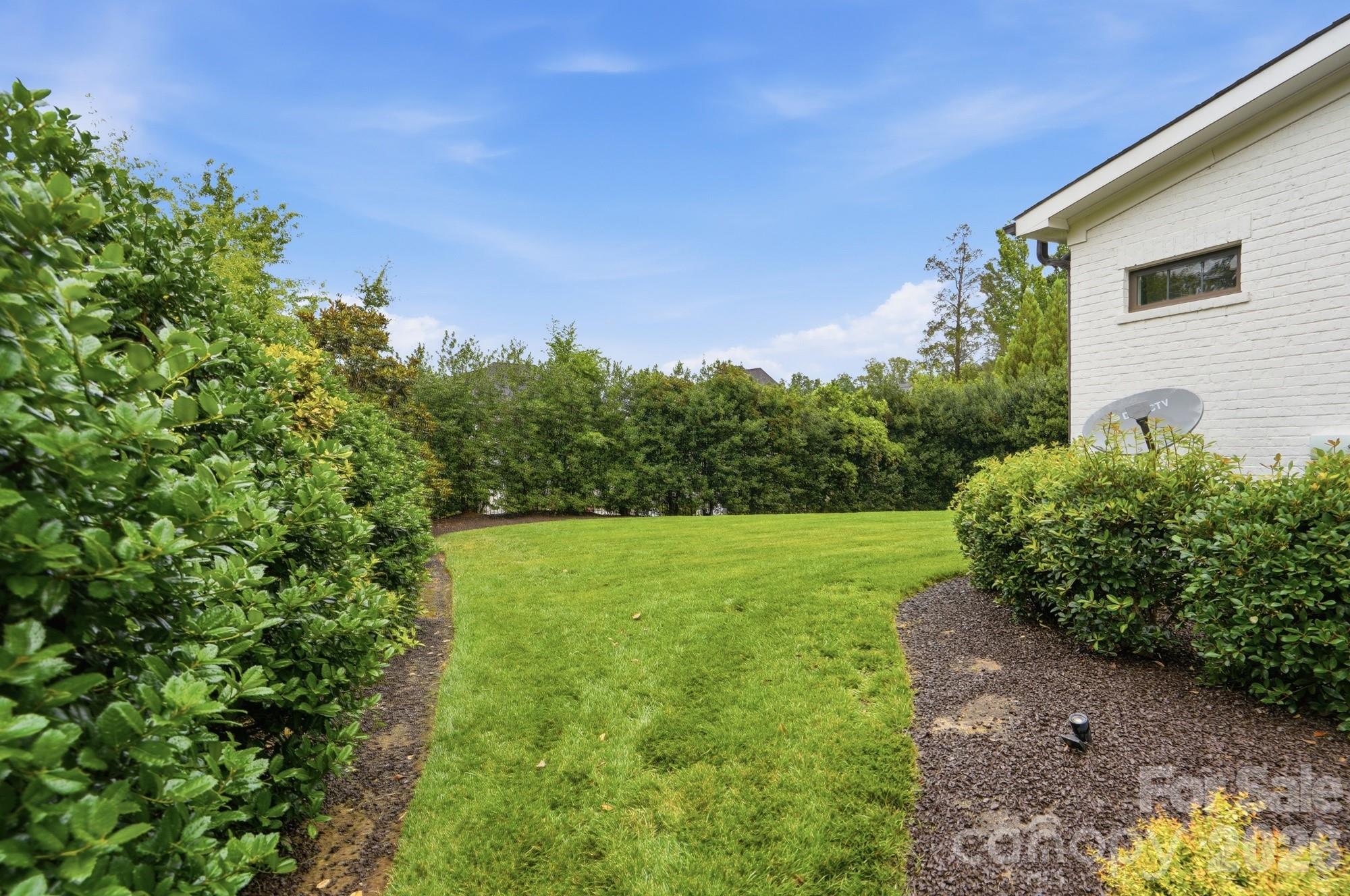 17532 Gillican Overlook Road #109 — Davidson