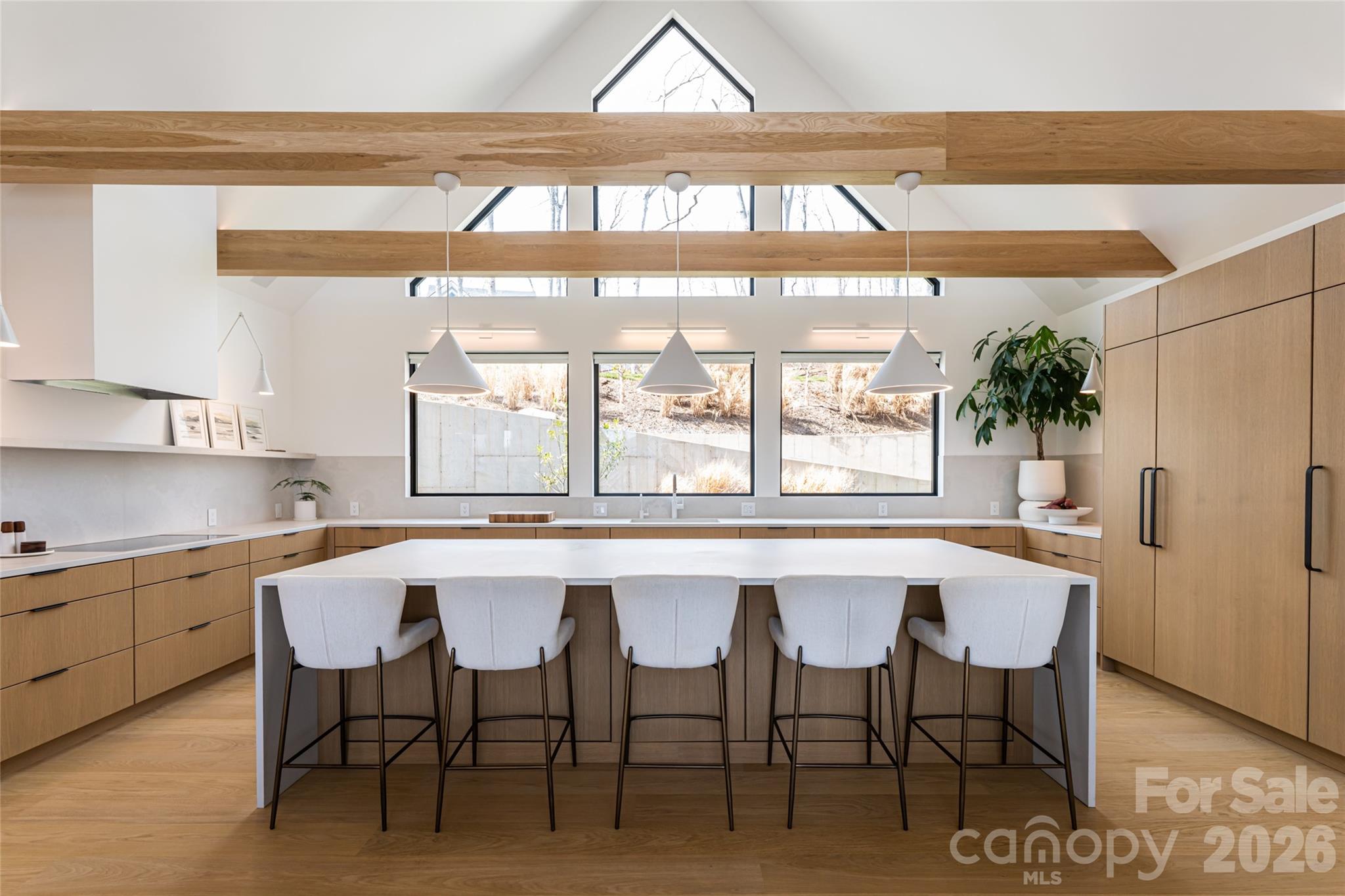 86 Rambling Ridge Road — Asheville