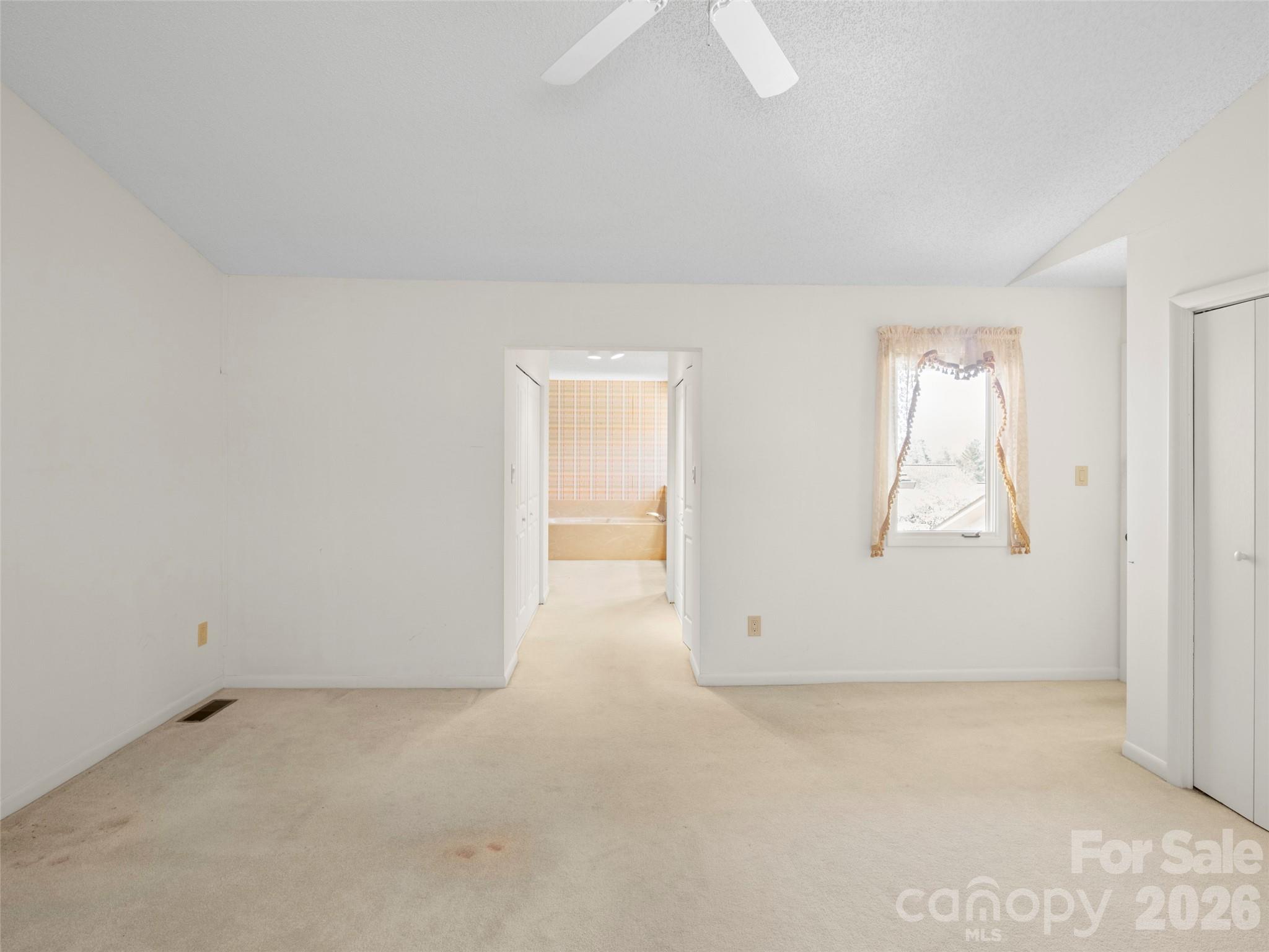 110 Clubwood Court — Asheville