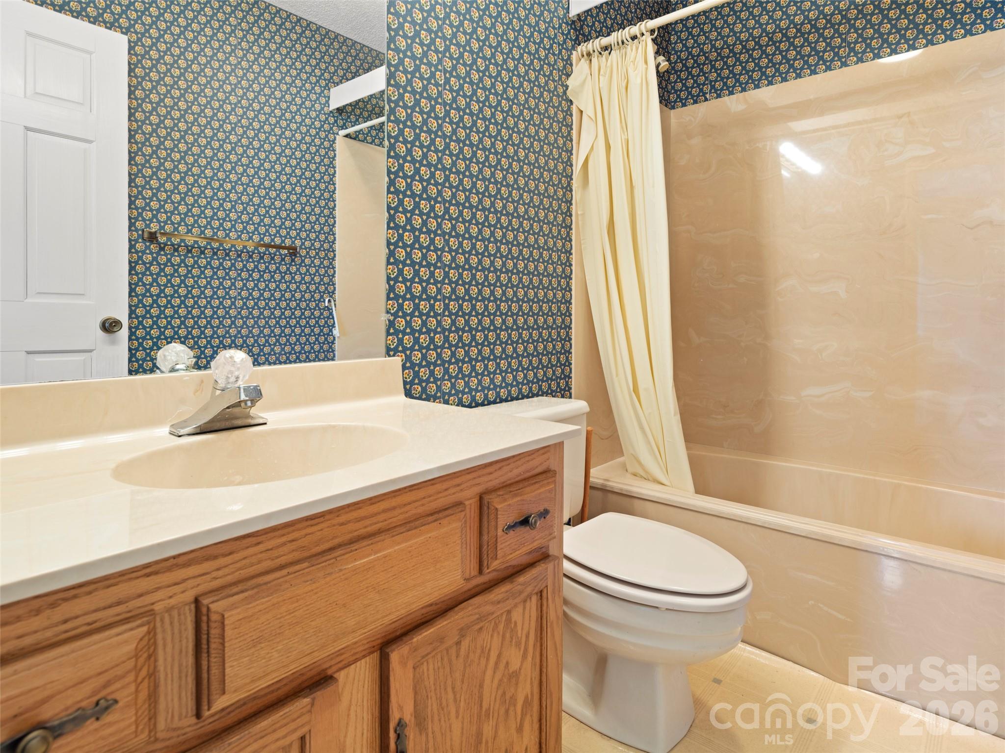 110 Clubwood Court — Asheville