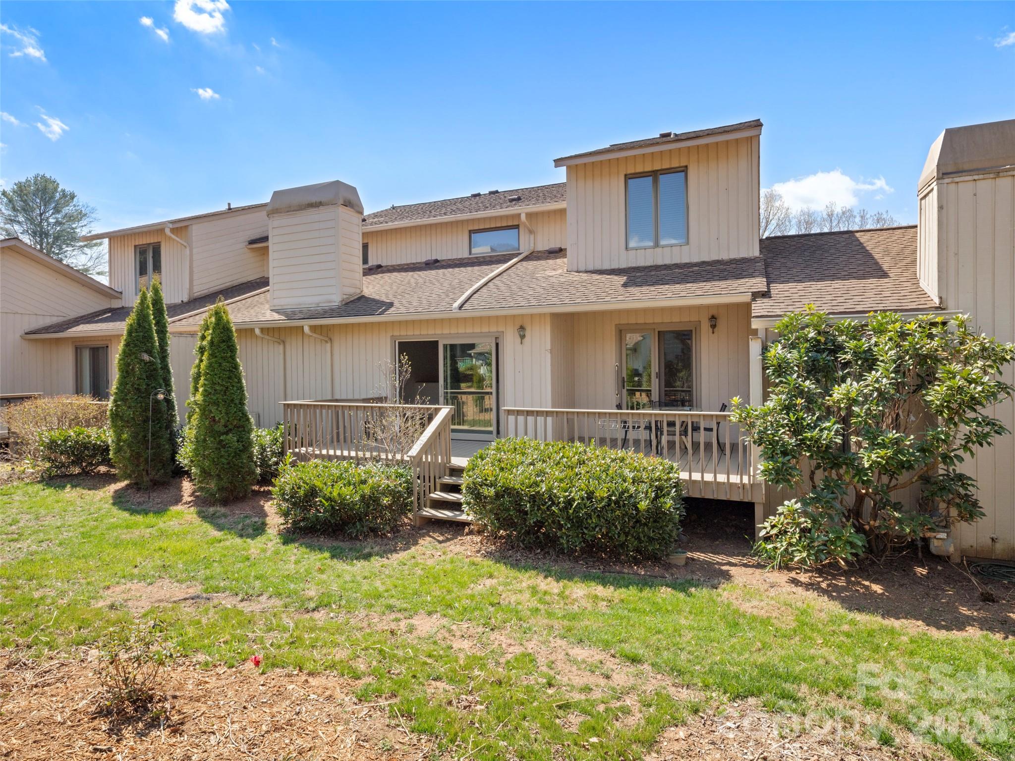 110 Clubwood Court — Asheville